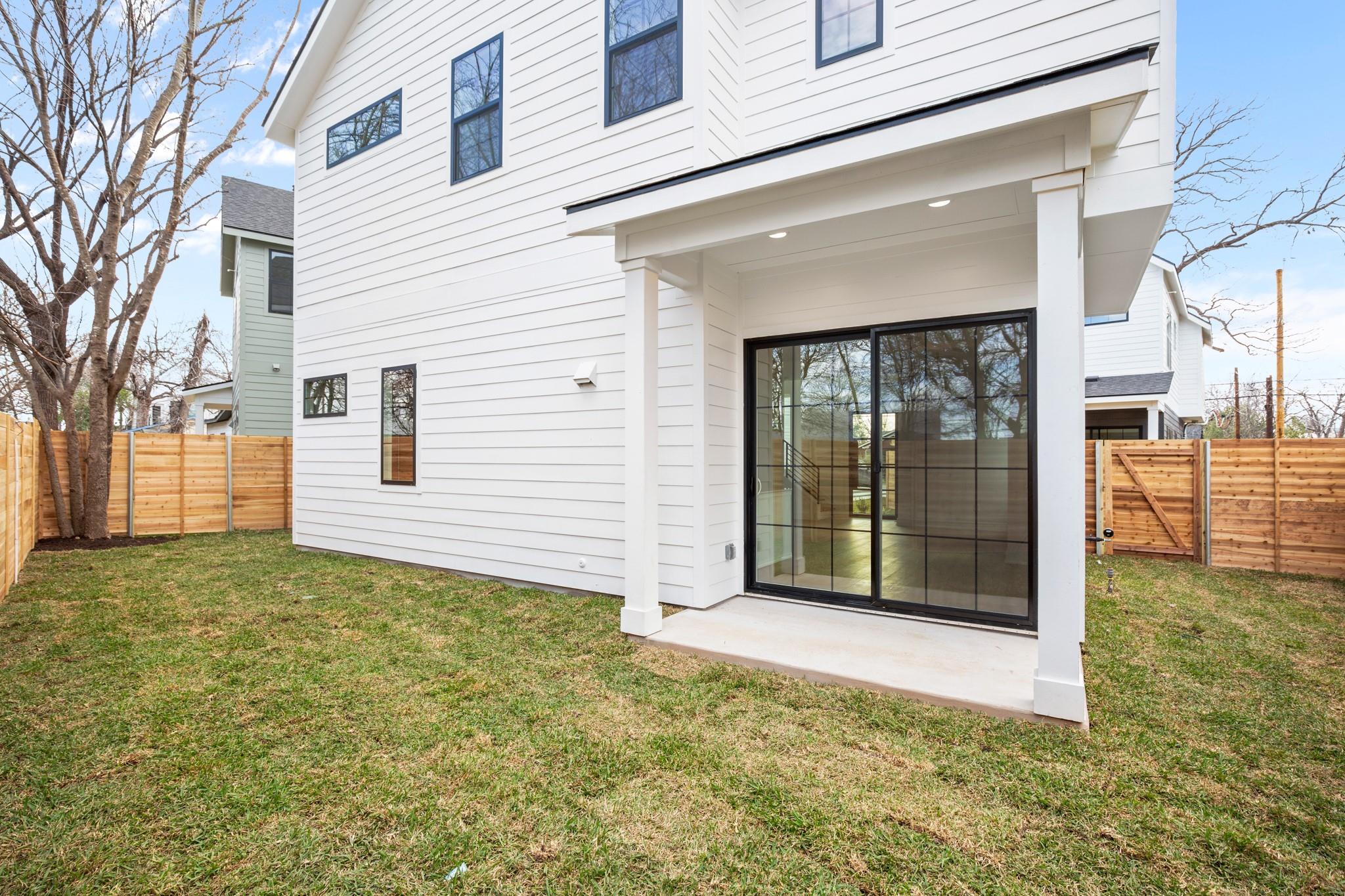 601 Vermont Rd # 2, Austin, TX 78702