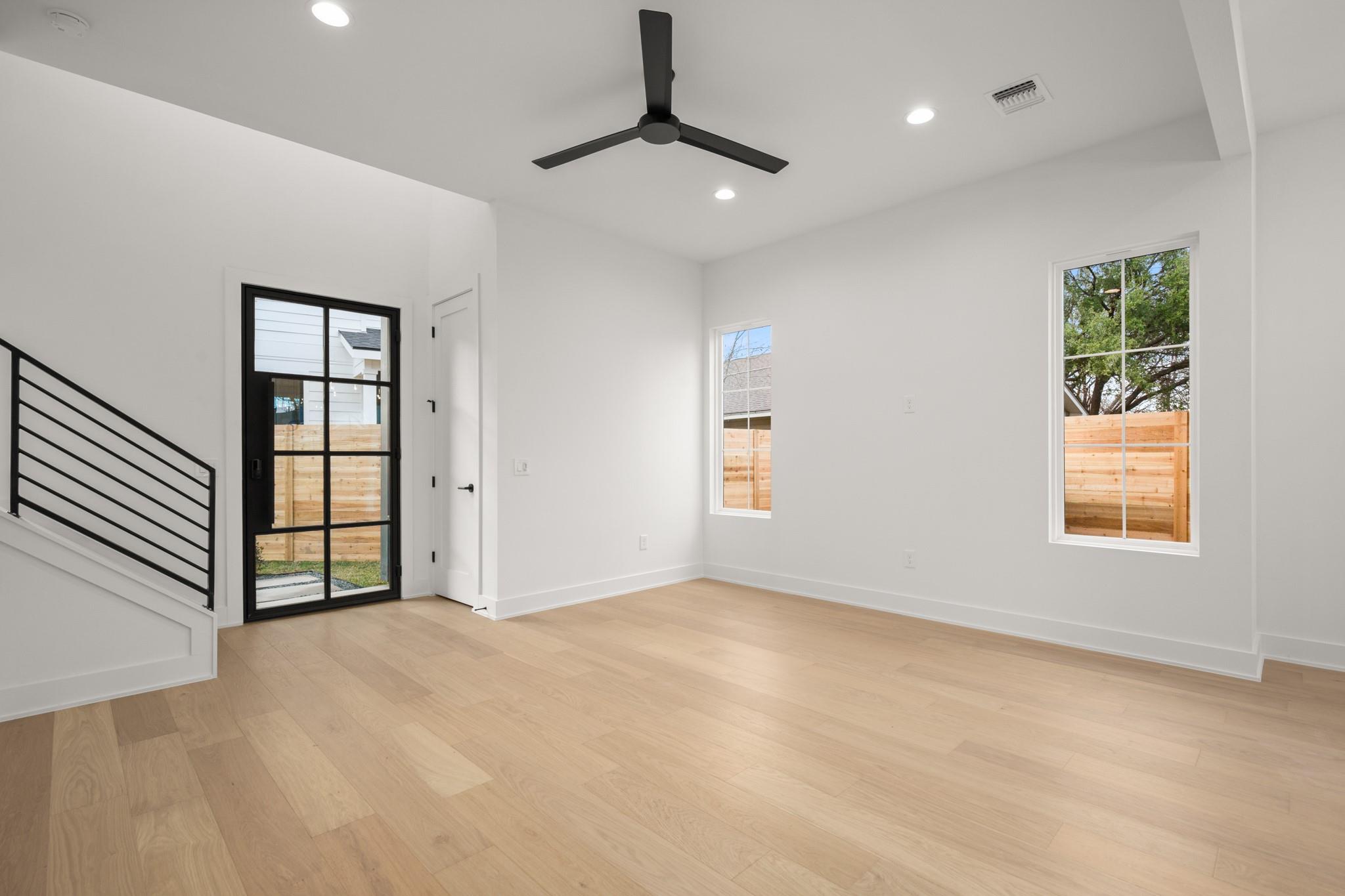 601 Vermont Rd # 2, Austin, TX 78702