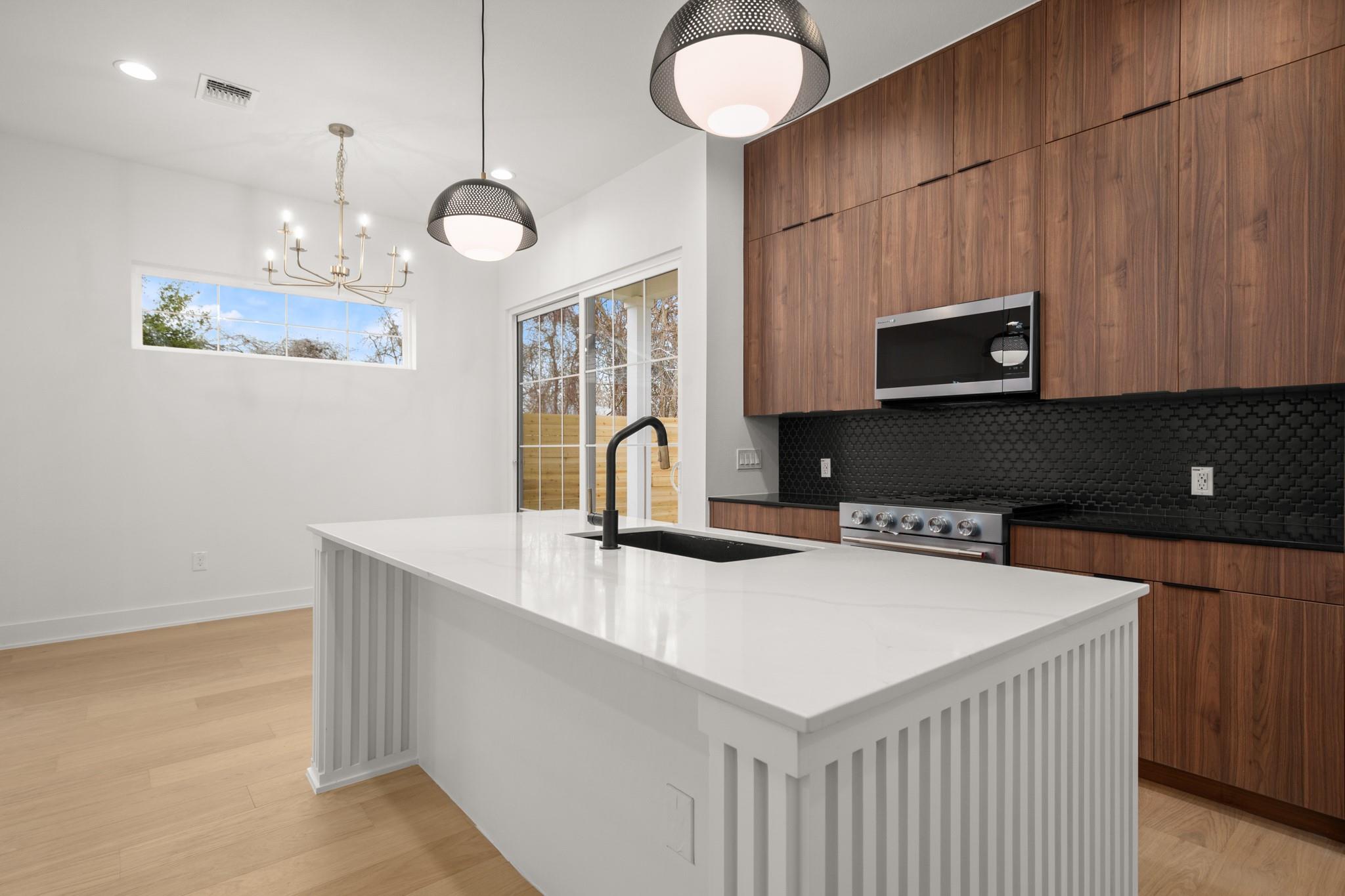601 Vermont Rd # 2, Austin, TX 78702