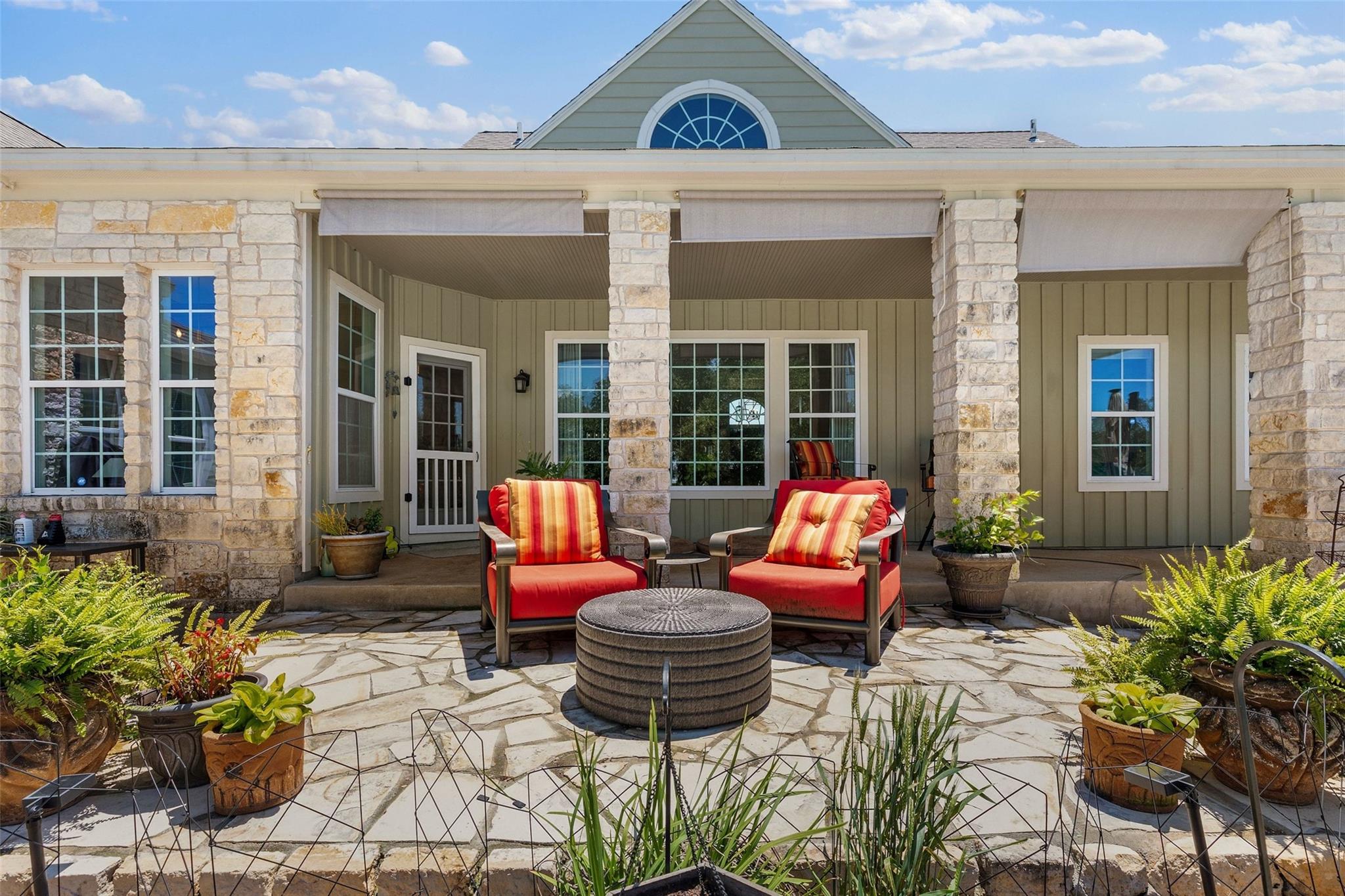 211 Pintail St, Kyle, TX 78640
