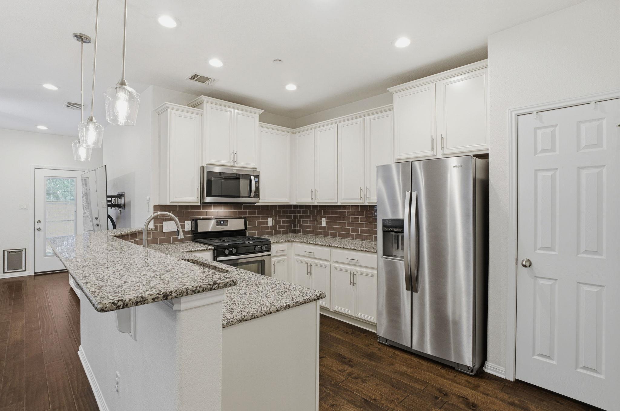 2304 S Lakeline Blvd # 404, Cedar Park, TX 78613