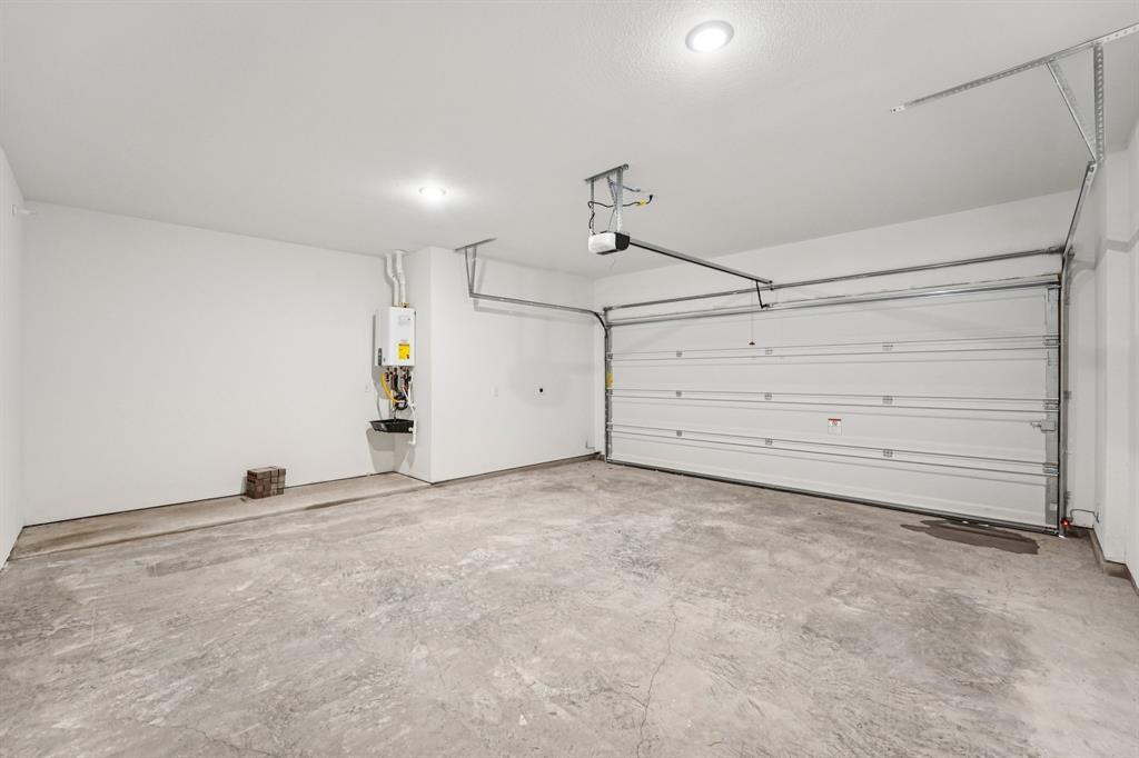 200 W 56th St # 8103, Austin, TX 78751