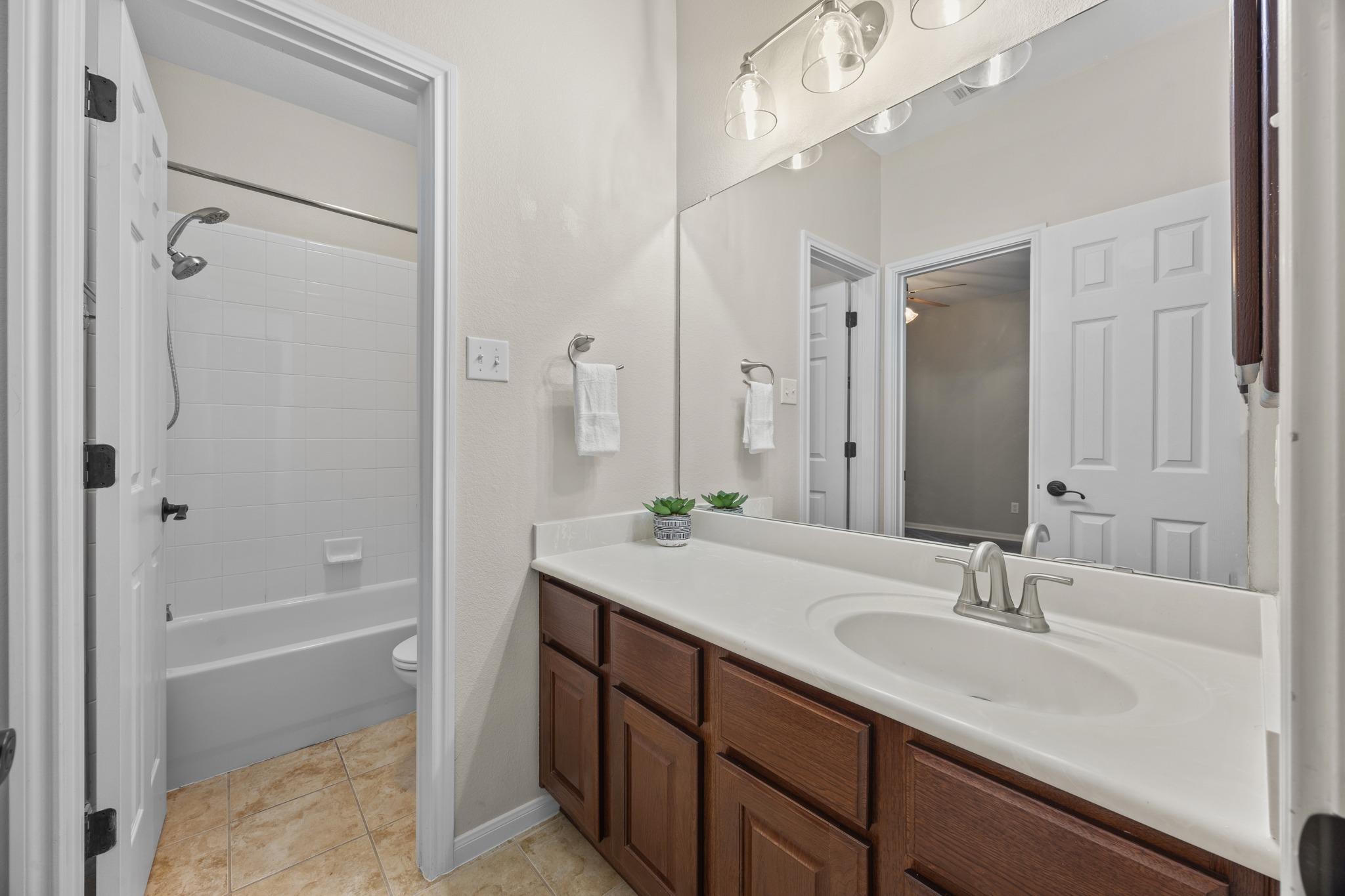 1303 Quiet Creek Dr, Cedar Park, TX 78613