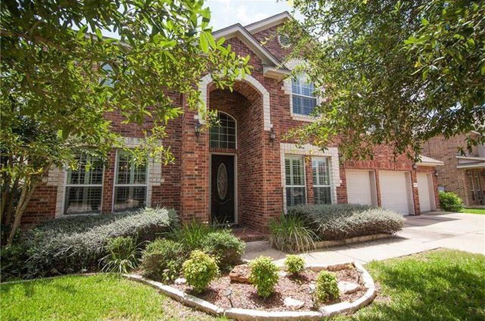 3815 Lagoona Dr, Round Rock, TX 78681