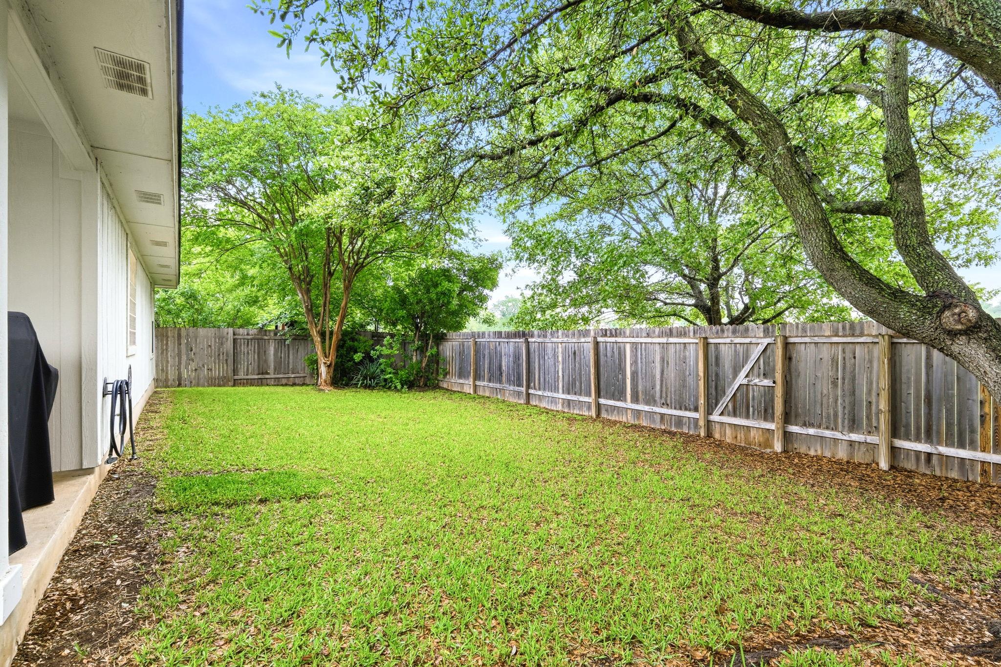602 Stallion Dr, Cedar Park, TX 78613