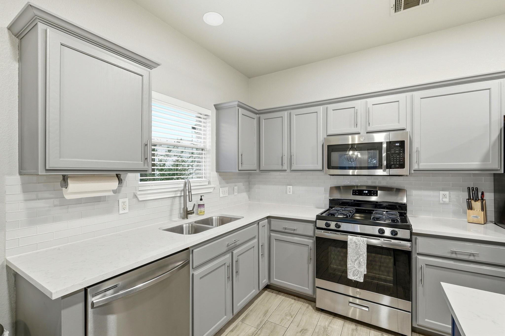 602 Stallion Dr, Cedar Park, TX 78613
