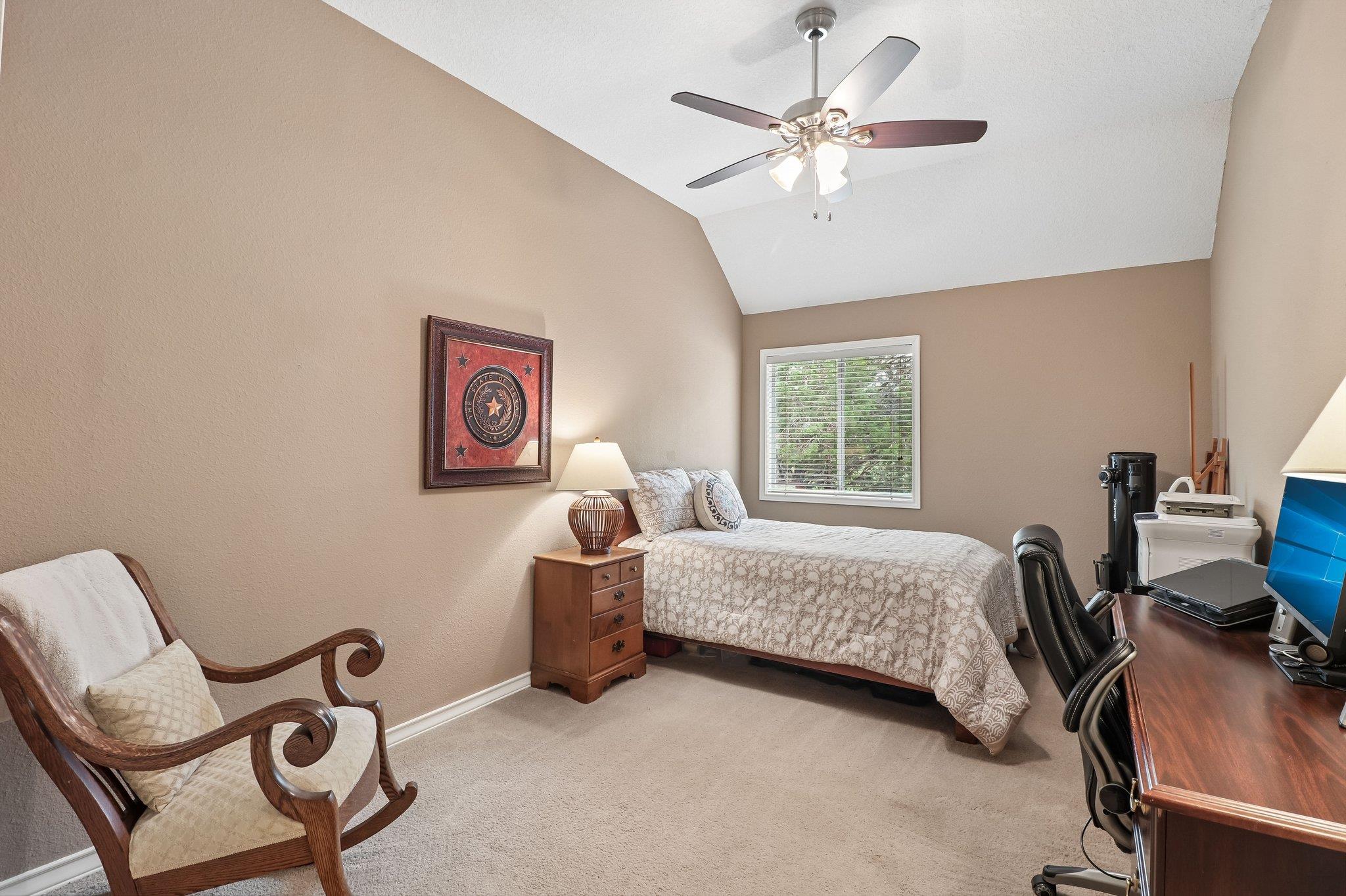 9212 Shady Meadow Dr, Boerne, TX 78006