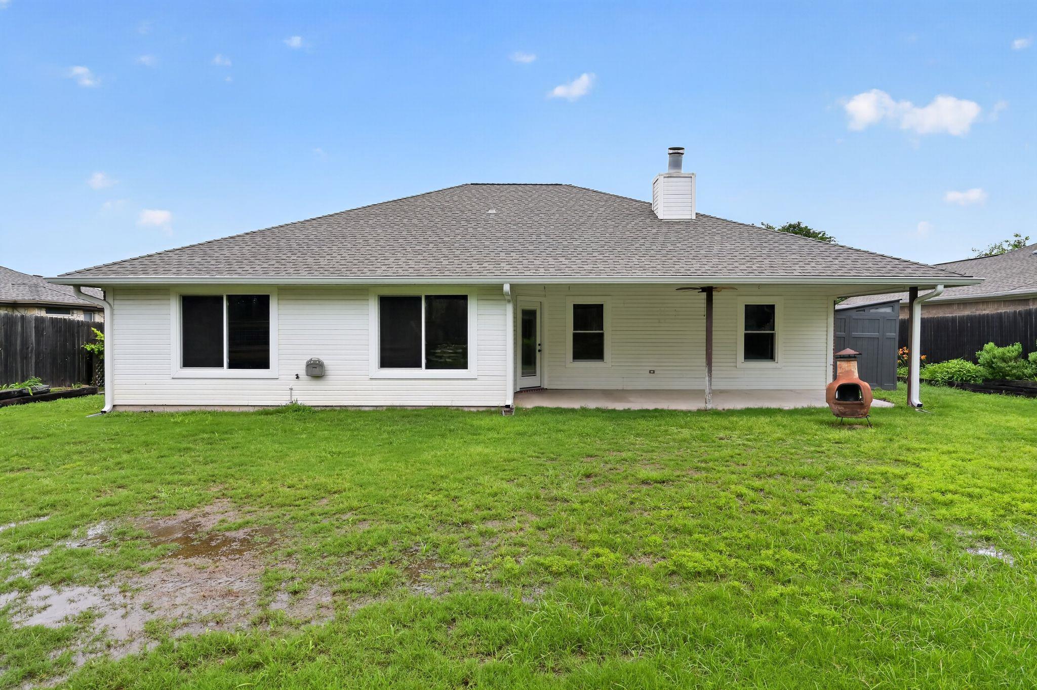 1507 E Johnson St, Burnet, TX 78611