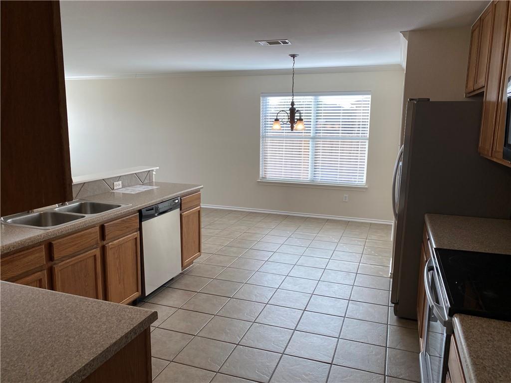 804 Sherry Dr, Leander, TX 78641