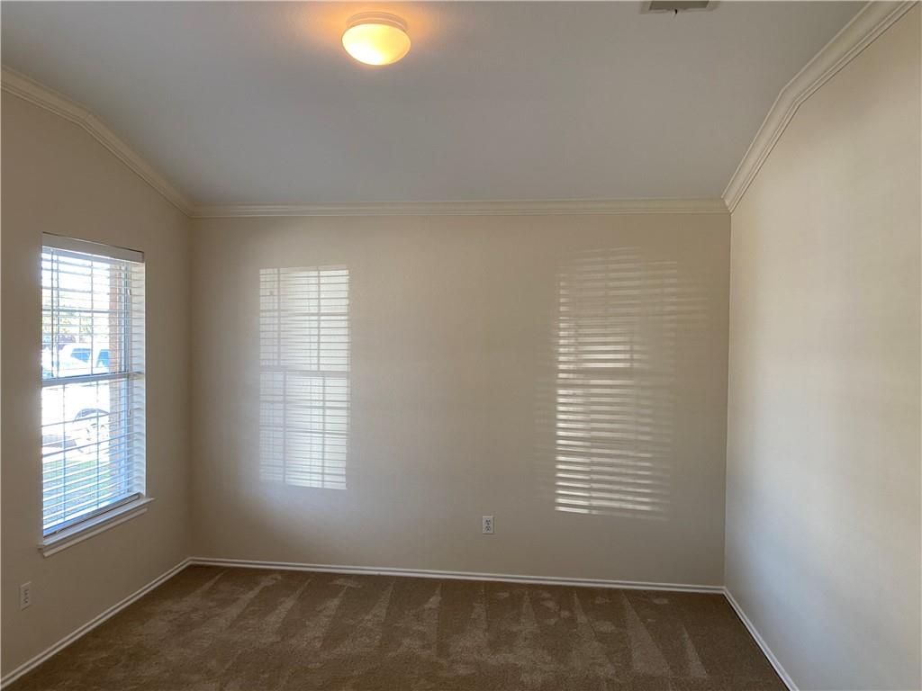 804 Sherry Dr, Leander, TX 78641
