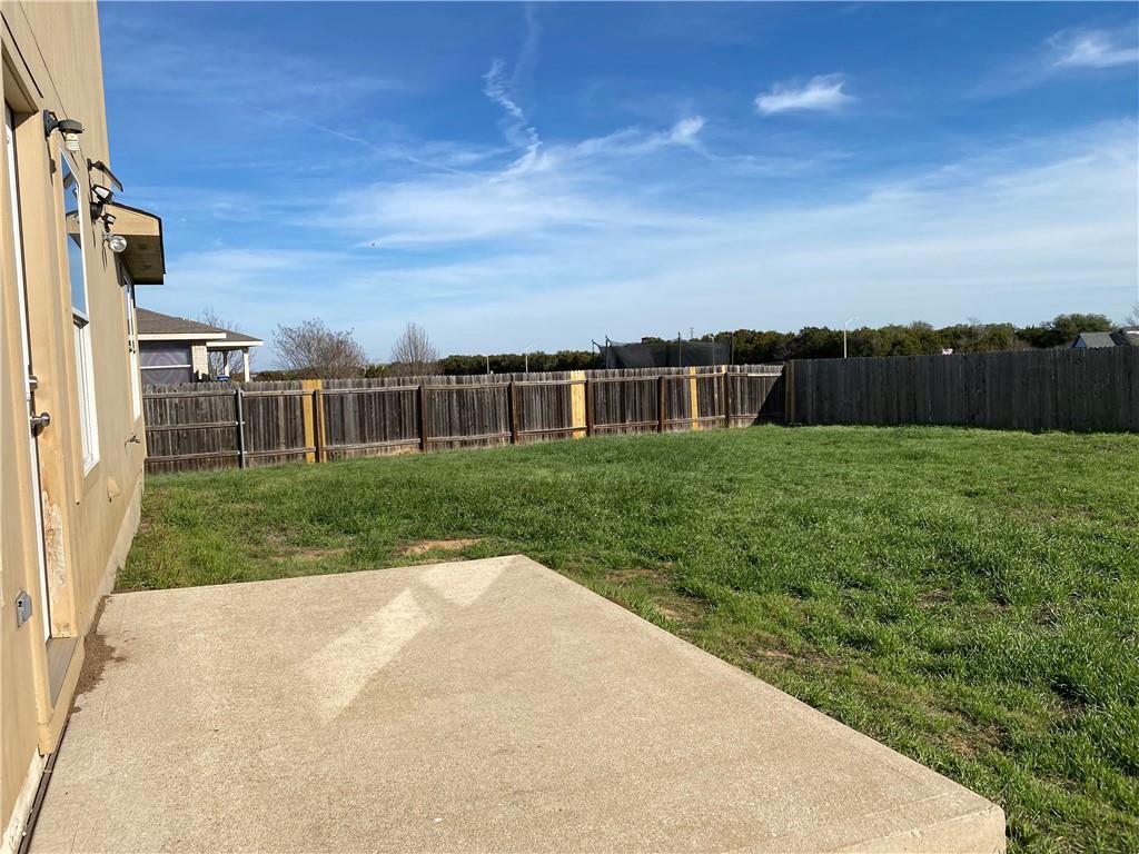 804 Sherry Dr, Leander, TX 78641