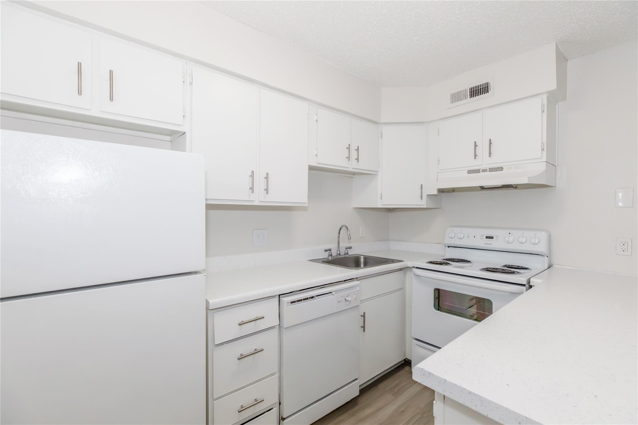 6010 N Lamar Blvd # 205, Austin, TX 78752