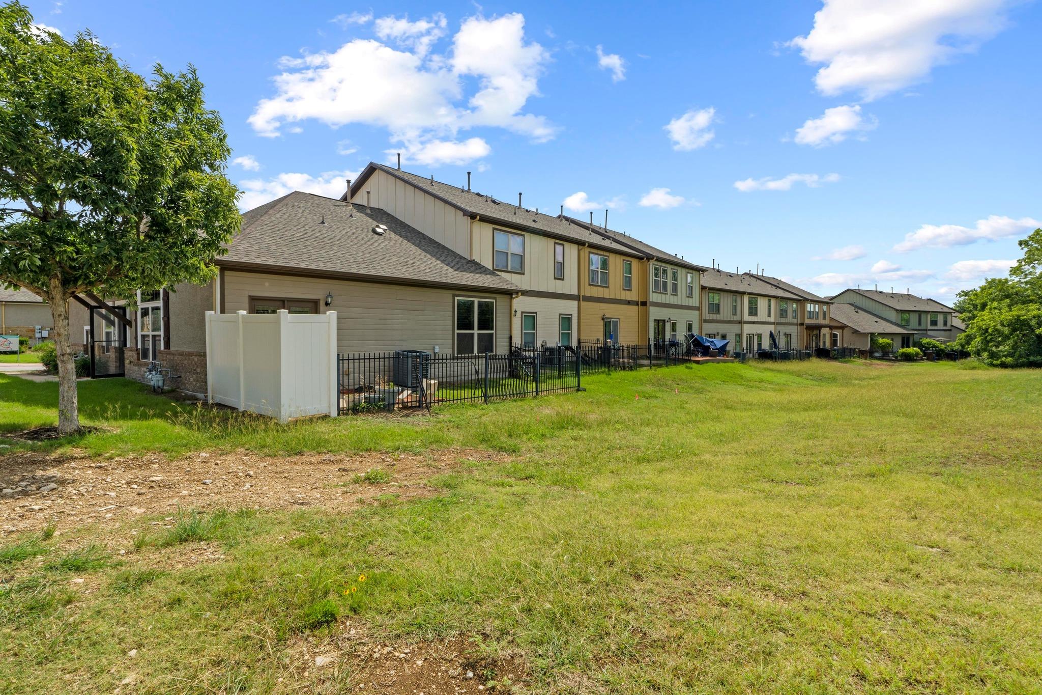 1900 Little Elm Trl # 153, Cedar Park, TX 78613