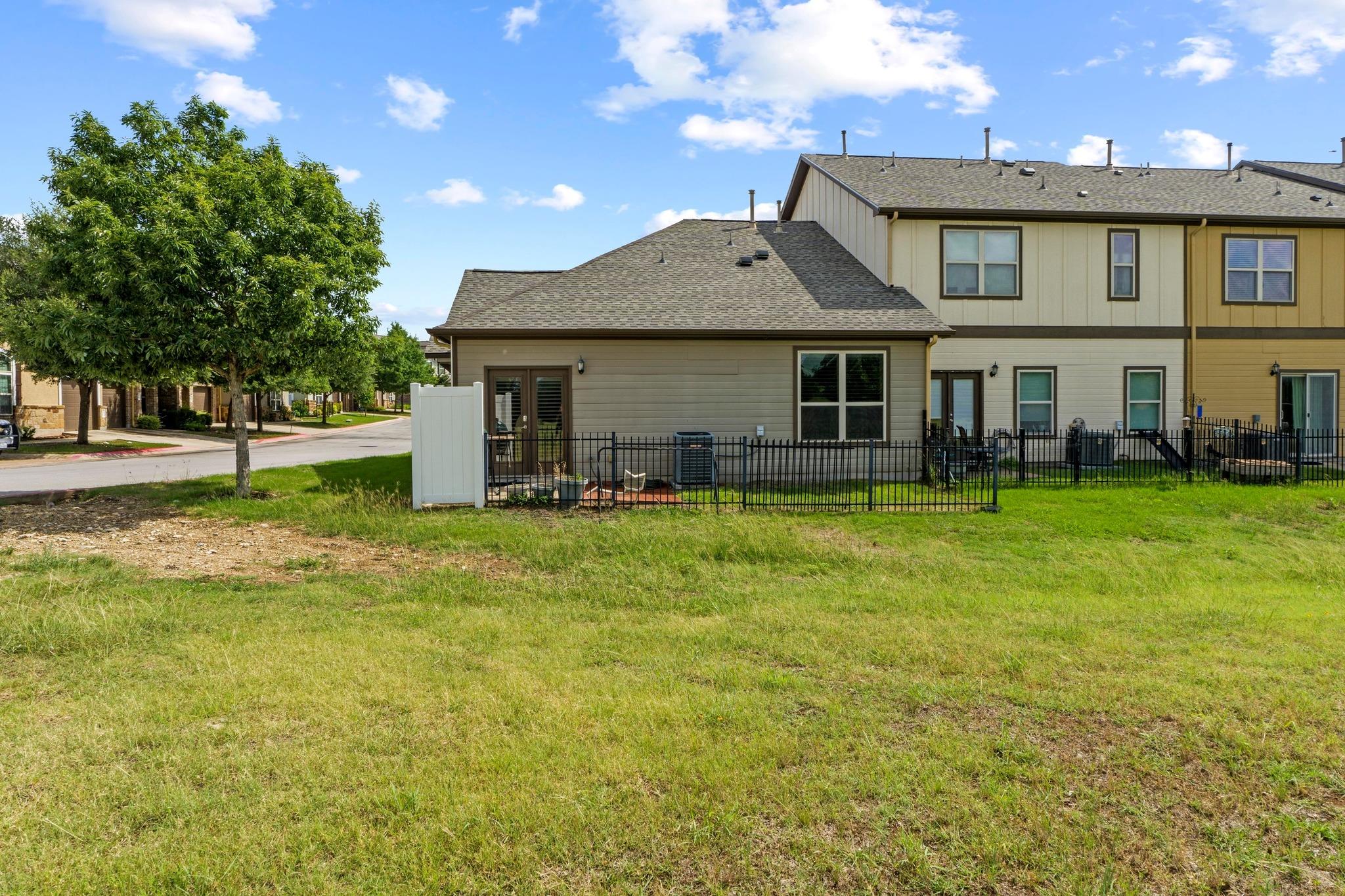 1900 Little Elm Trl # 153, Cedar Park, TX 78613