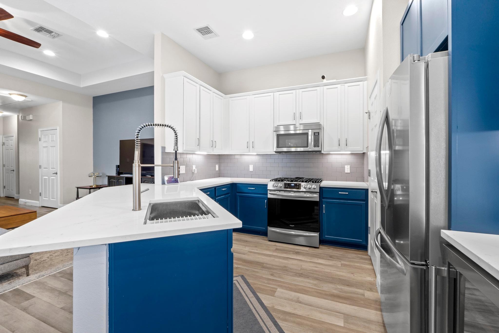 1900 Little Elm Trl # 153, Cedar Park, TX 78613