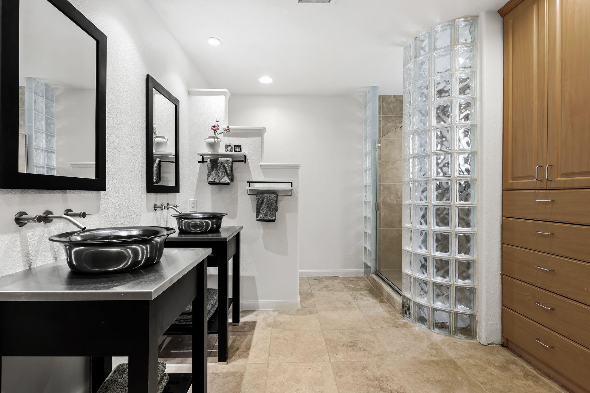 3112 Eanes Cir, Austin, TX 78746