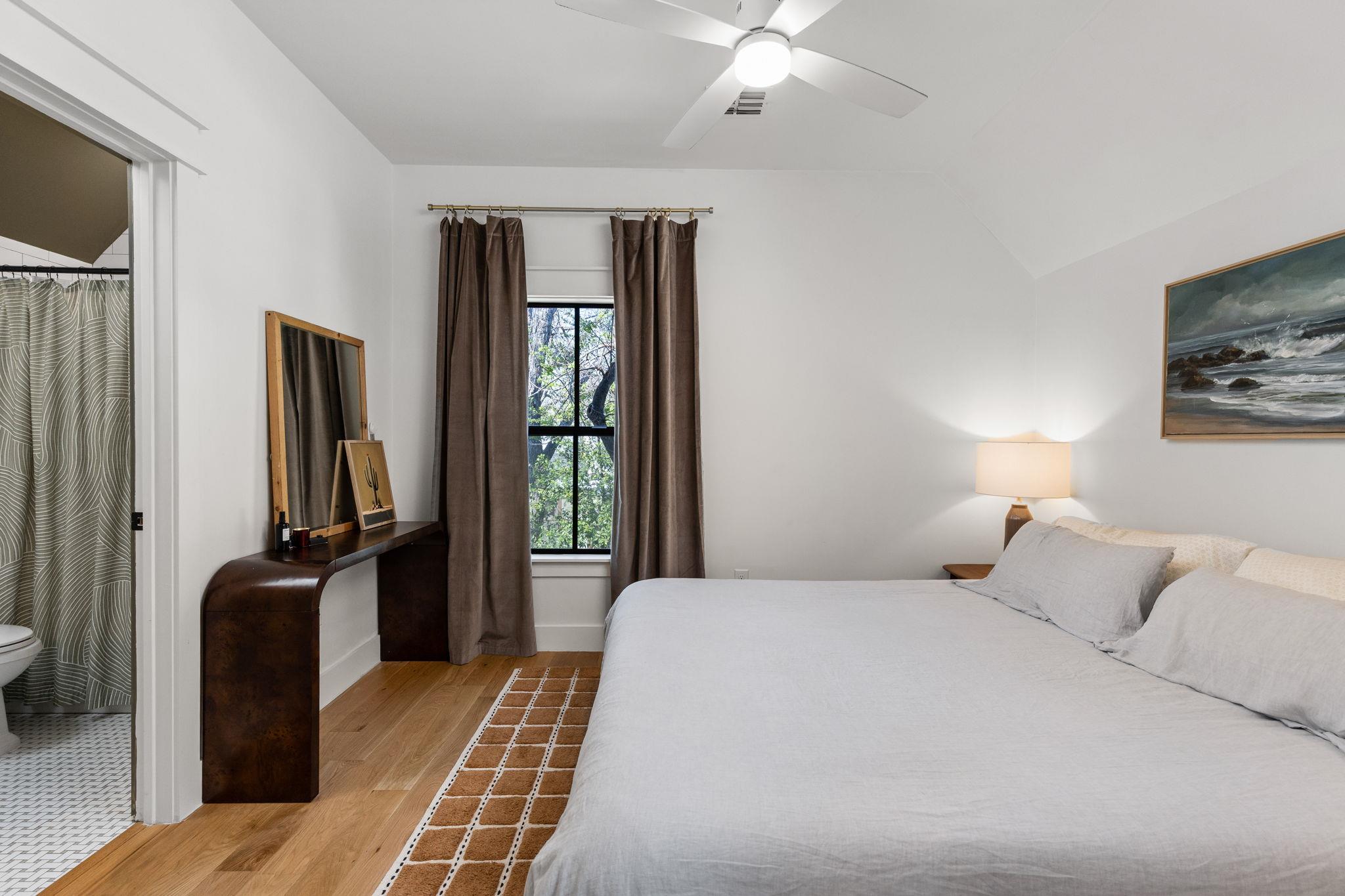903 Mansell Ave # B, Austin, TX 78702