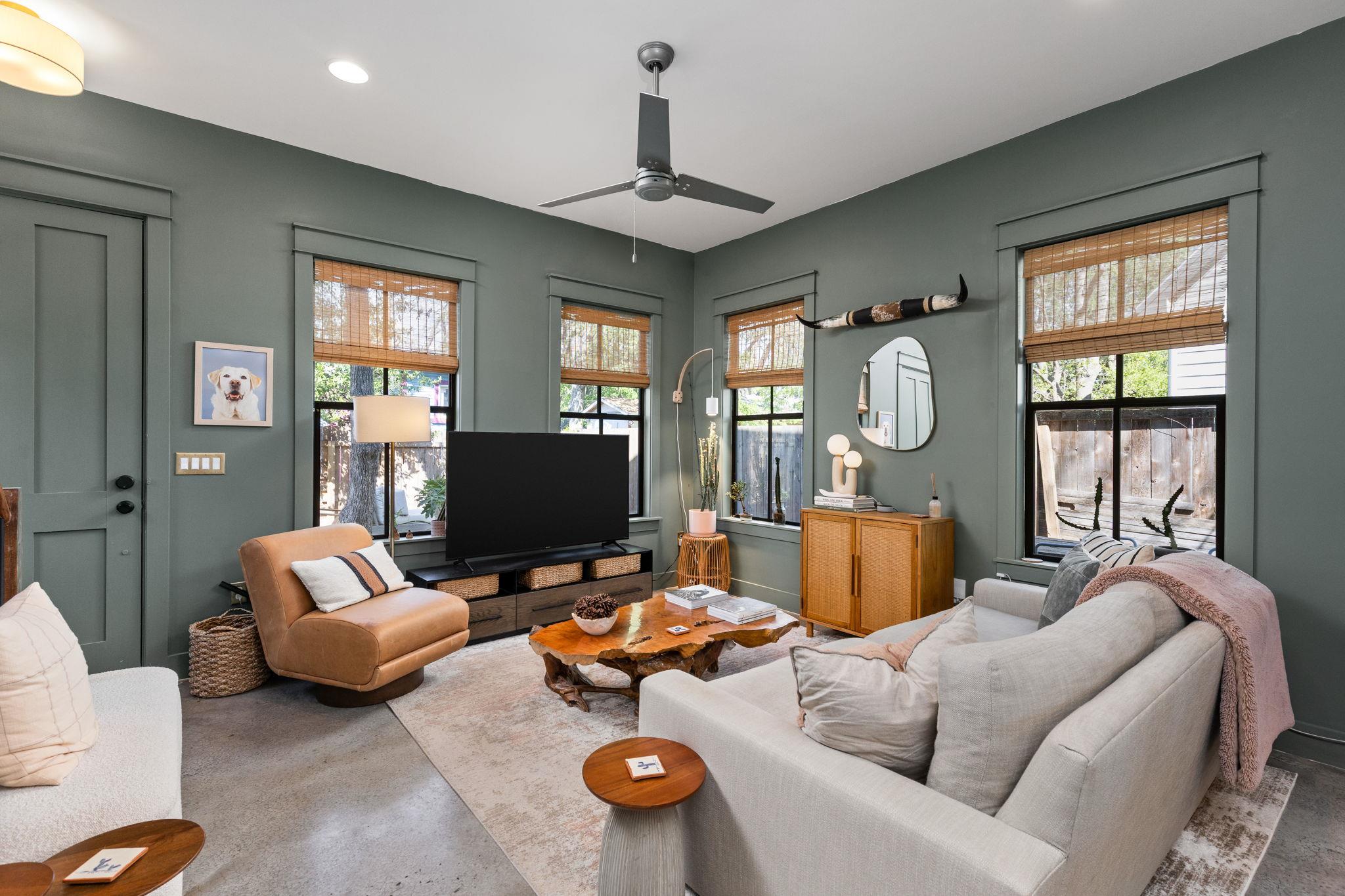 903 Mansell Ave # B, Austin, TX 78702
