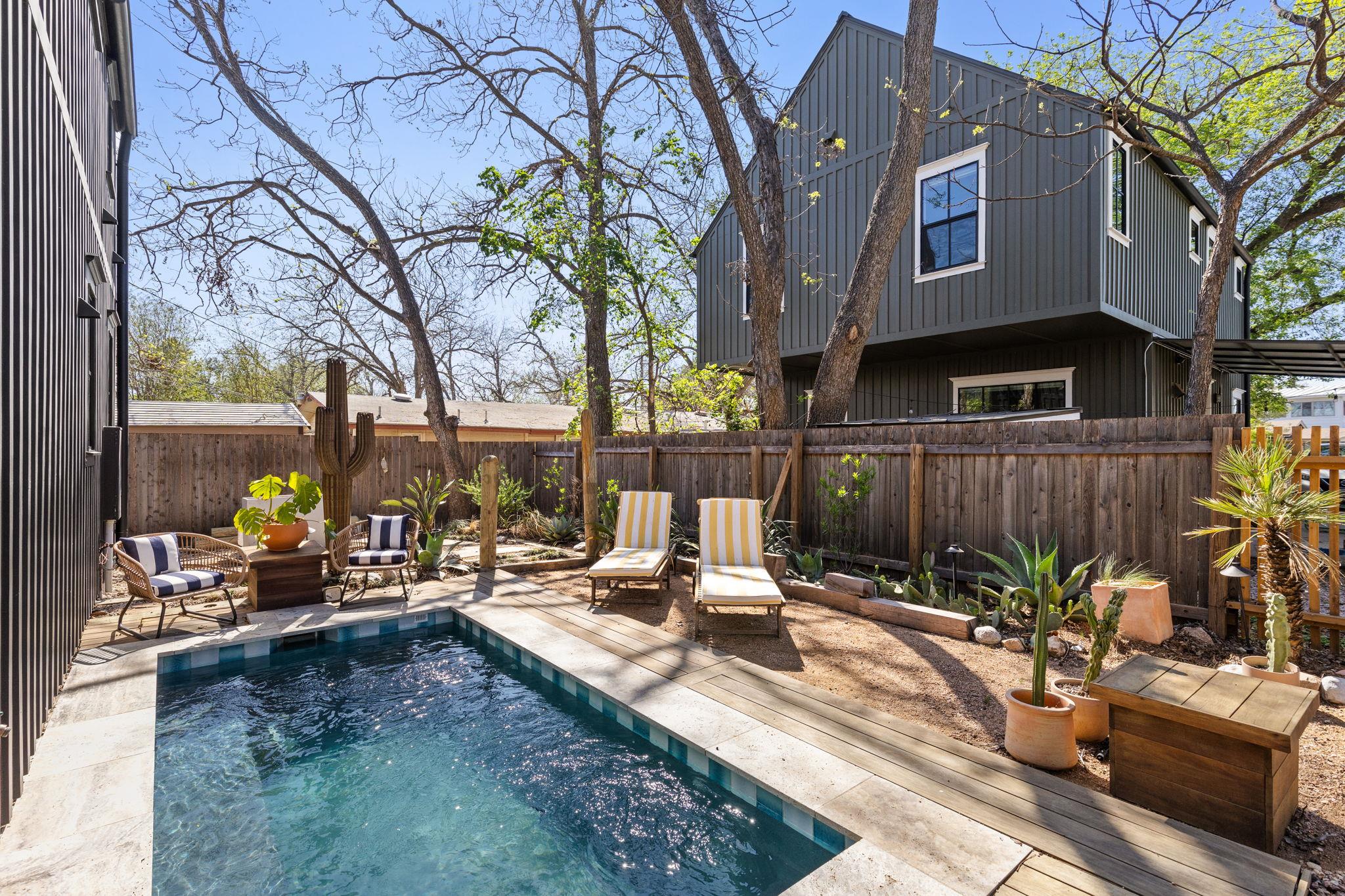 903 Mansell Ave # B, Austin, TX 78702