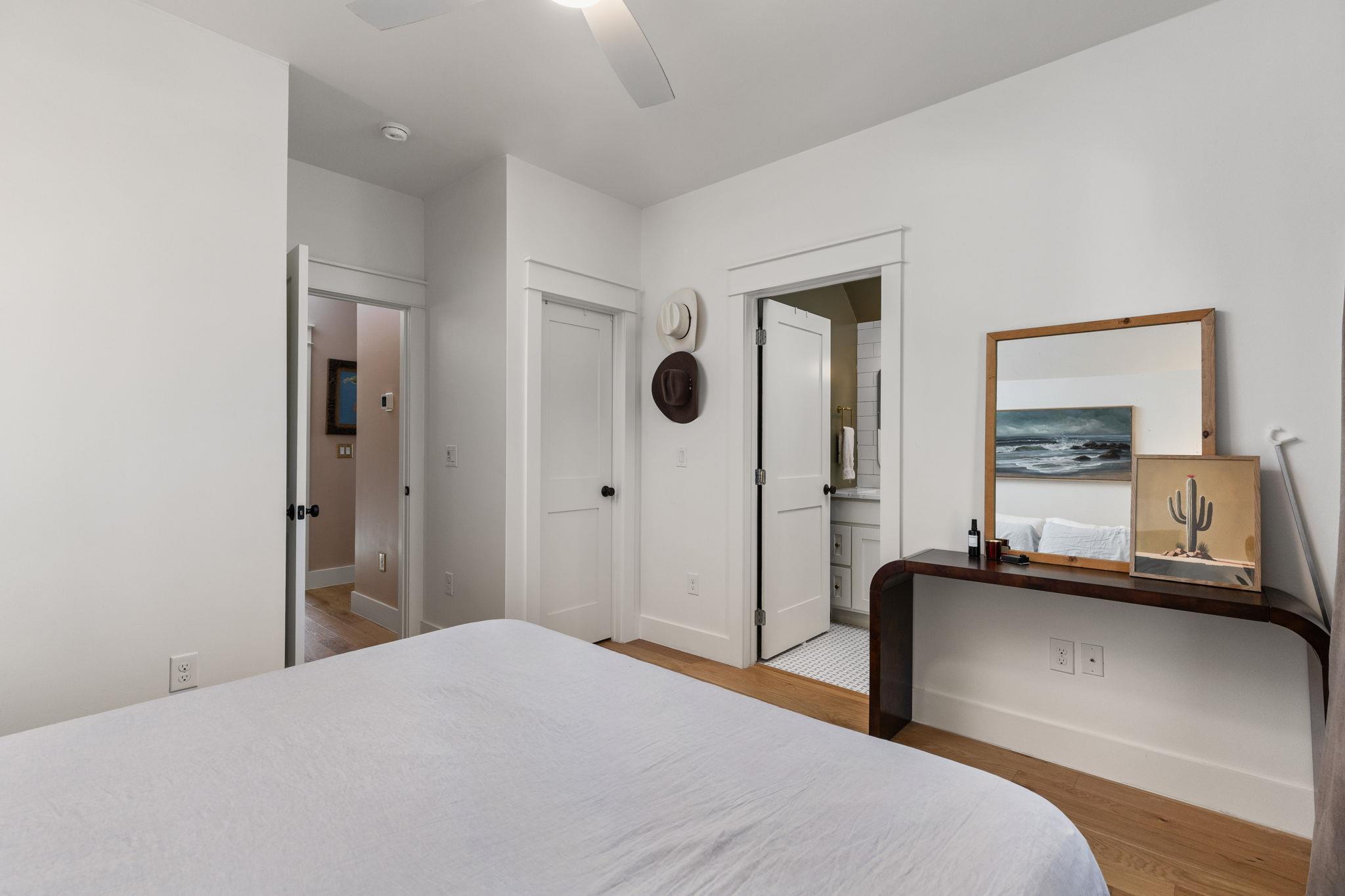 903 Mansell Ave # B, Austin, TX 78702