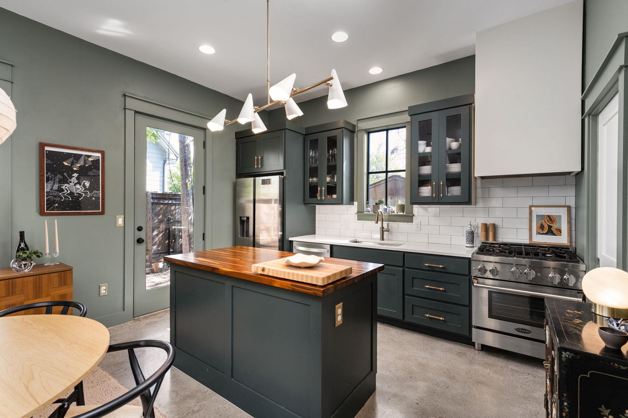 903 Mansell Ave # B, Austin, TX 78702