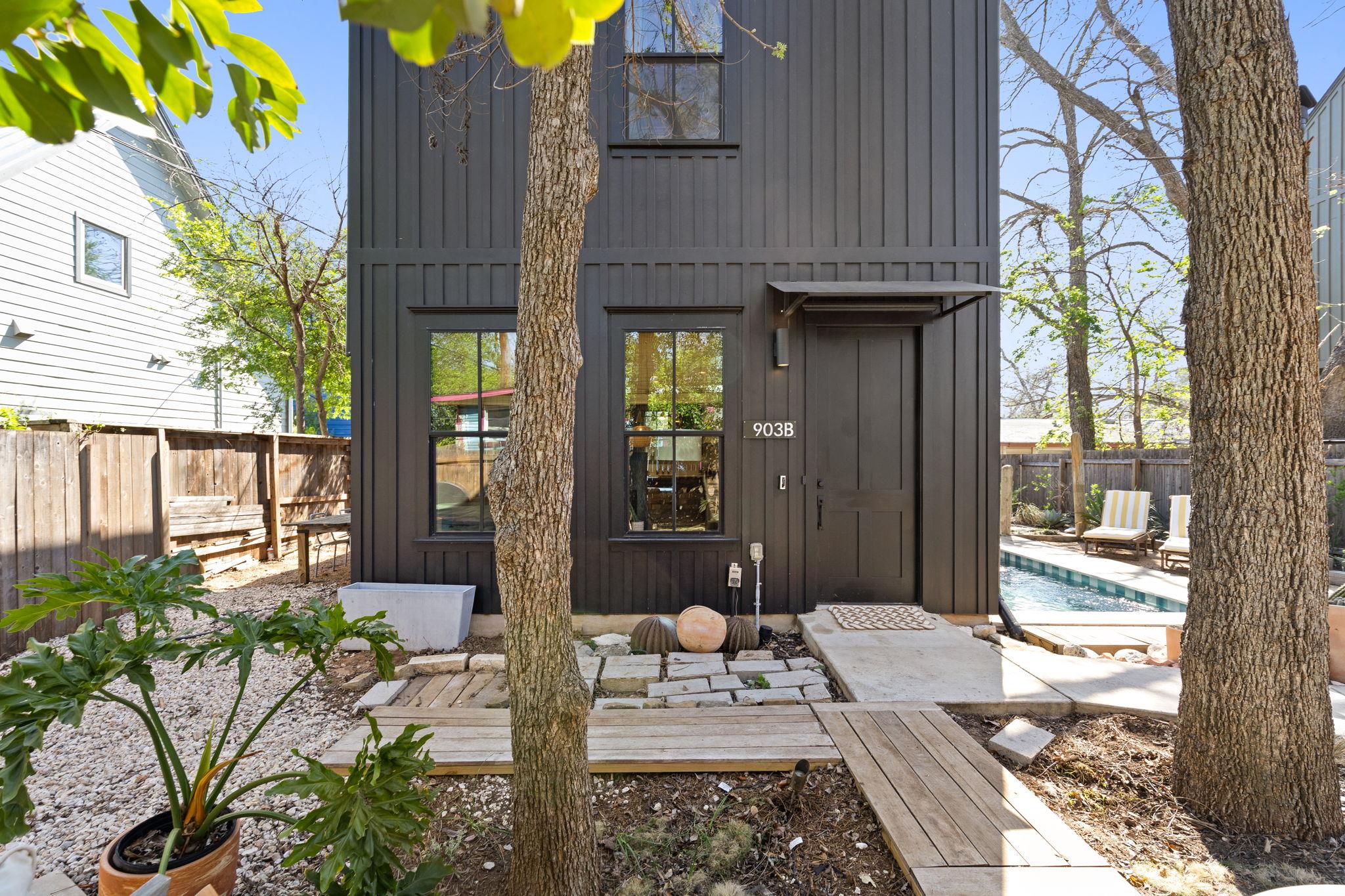 903 Mansell Ave # B, Austin, TX 78702