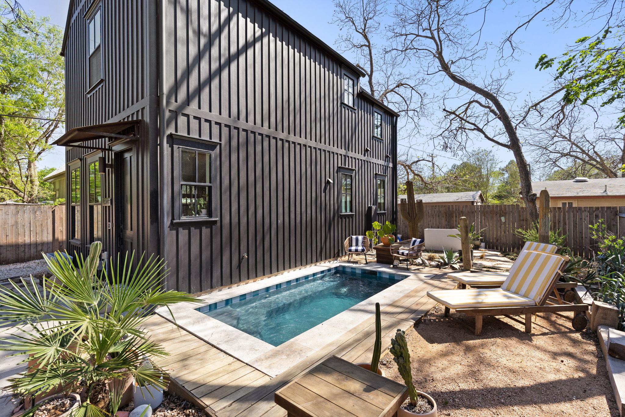 903 Mansell Ave # B, Austin, TX 78702