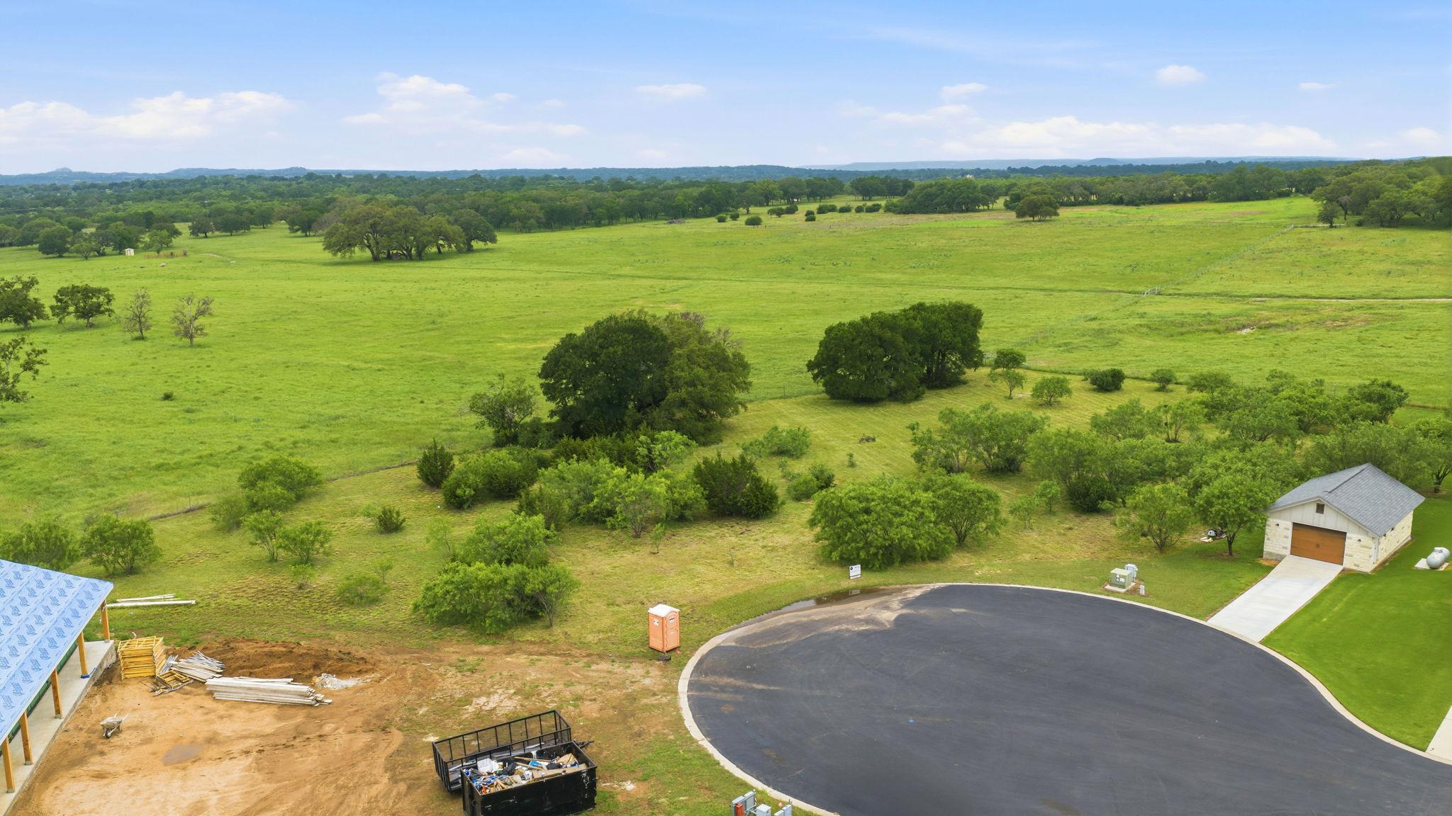 104 Round Up Cir, Burnet, TX 78611