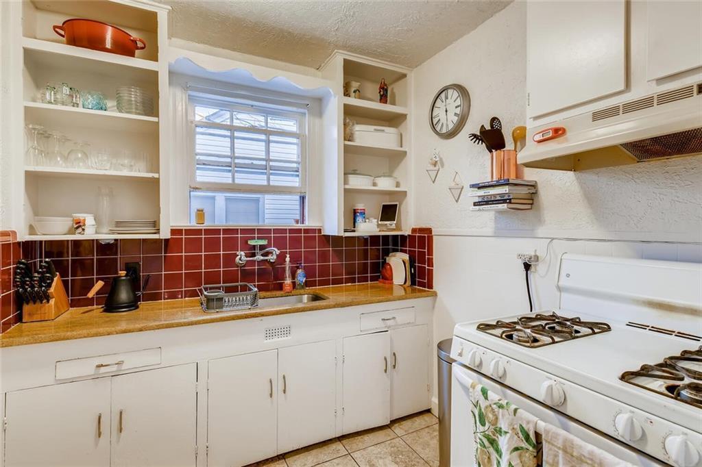 1035 E 44th St # A, Austin, TX 78751
