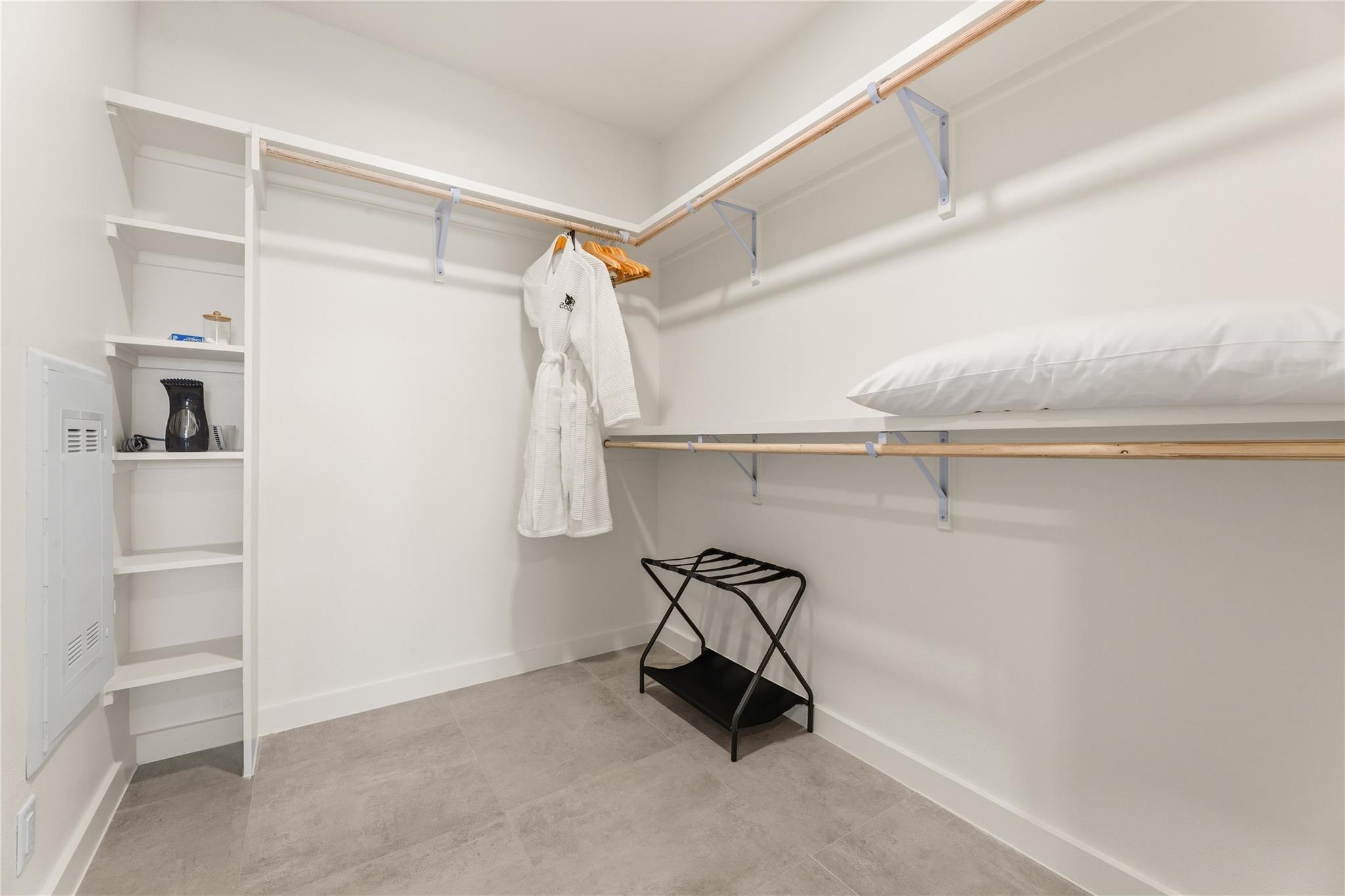 2323 S Lamar Blvd # 202, Austin, TX 78704
