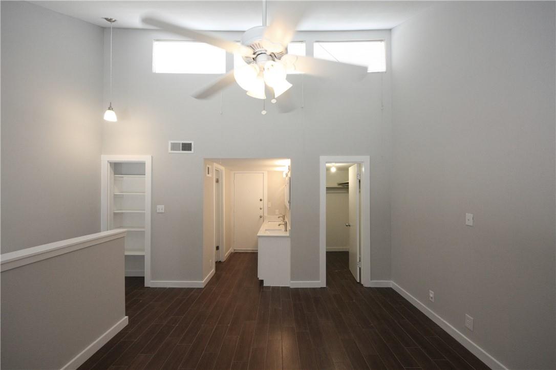 1600 West Ave # 18, Austin, TX 78701