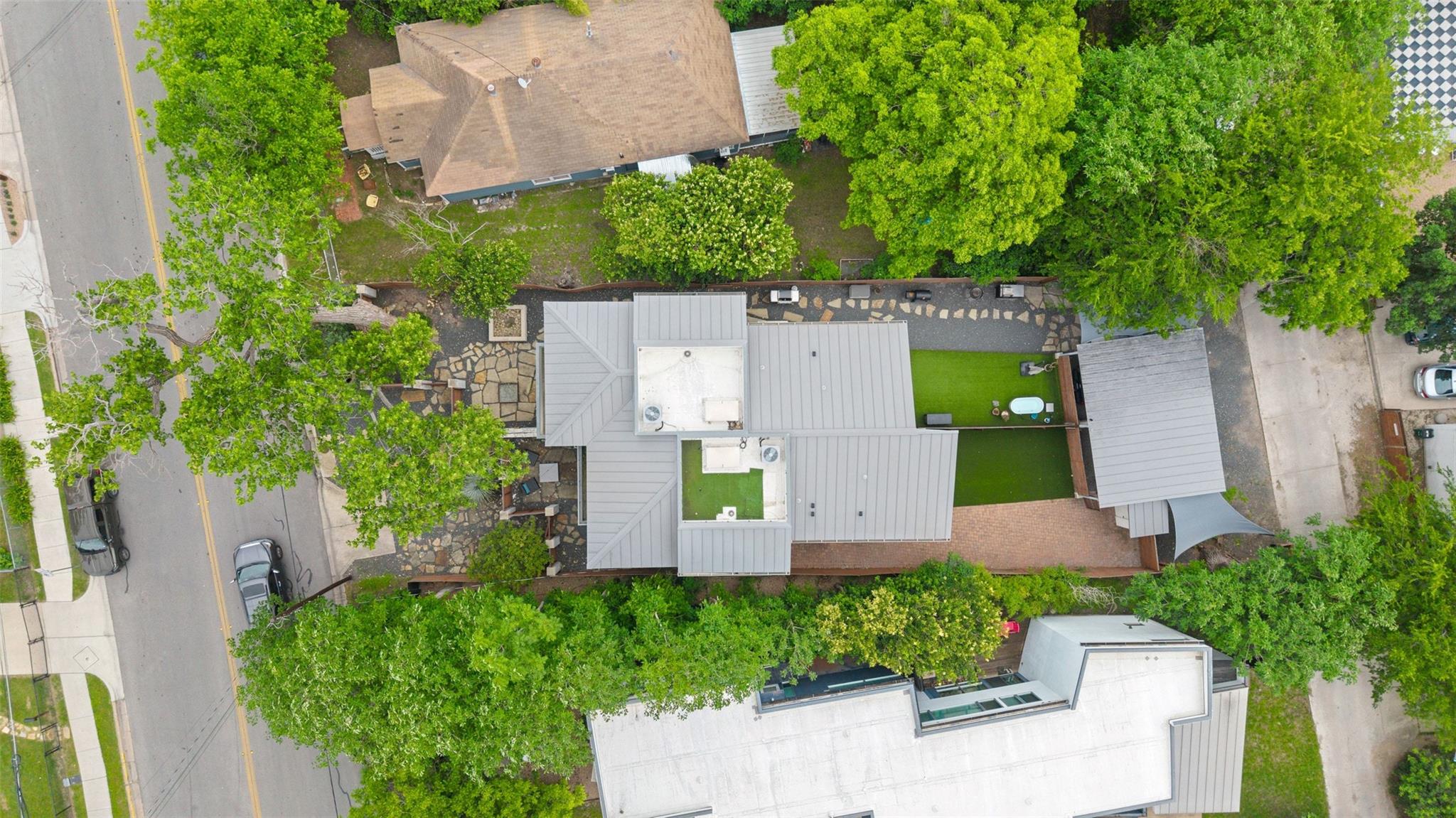 613 W Annie St # A, Austin, TX 78704