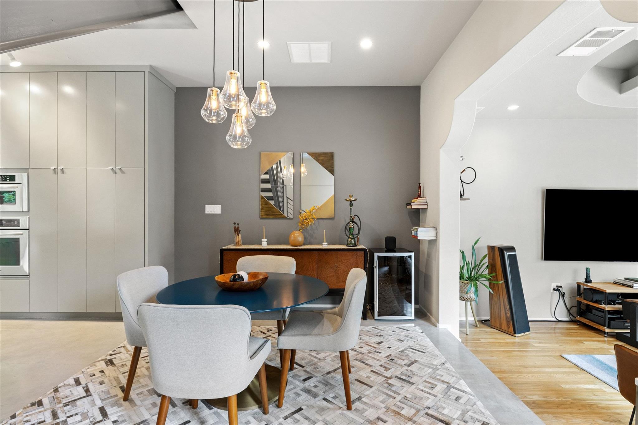 613 W Annie St # A, Austin, TX 78704