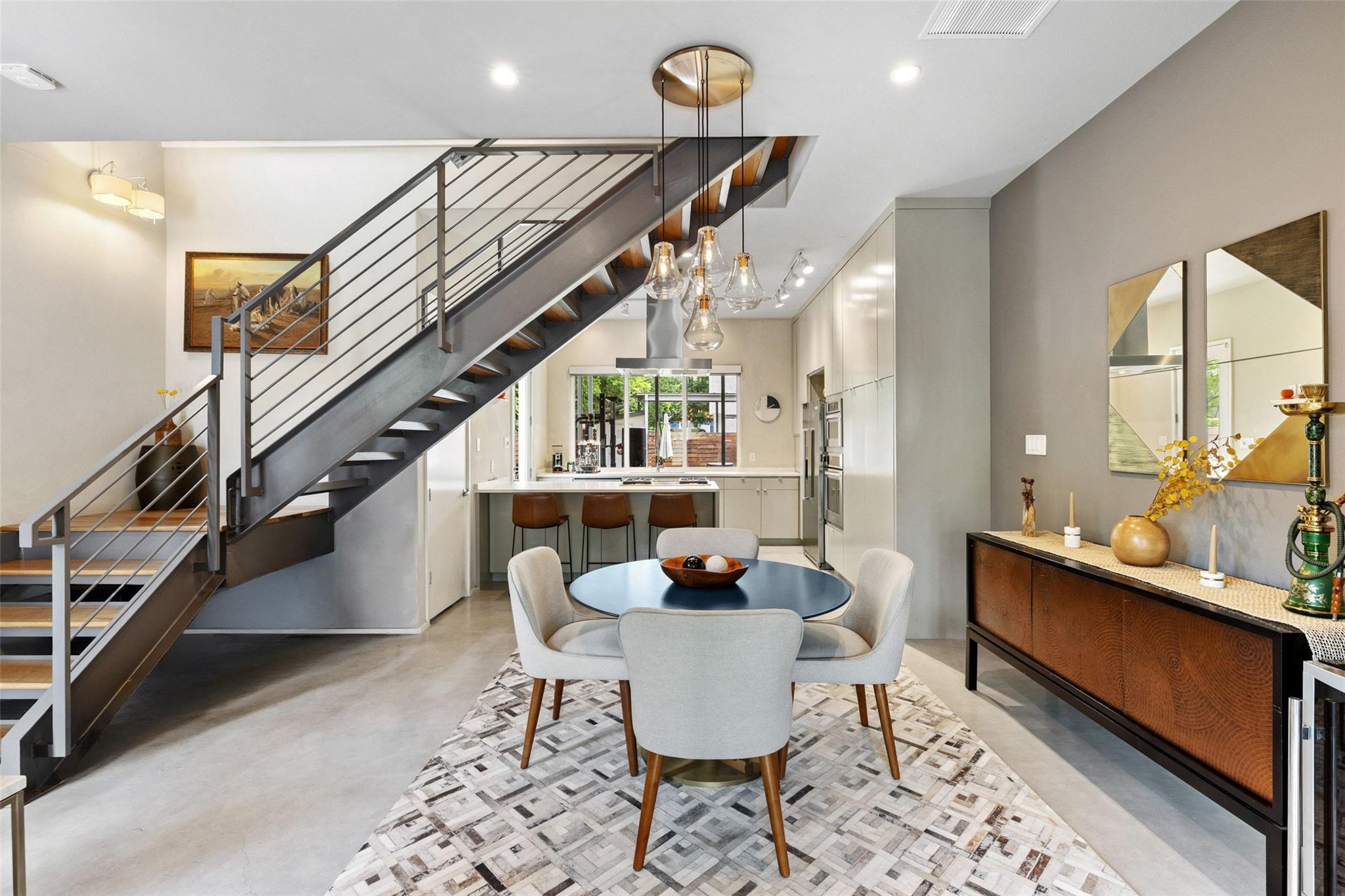 613 W Annie St # A, Austin, TX 78704
