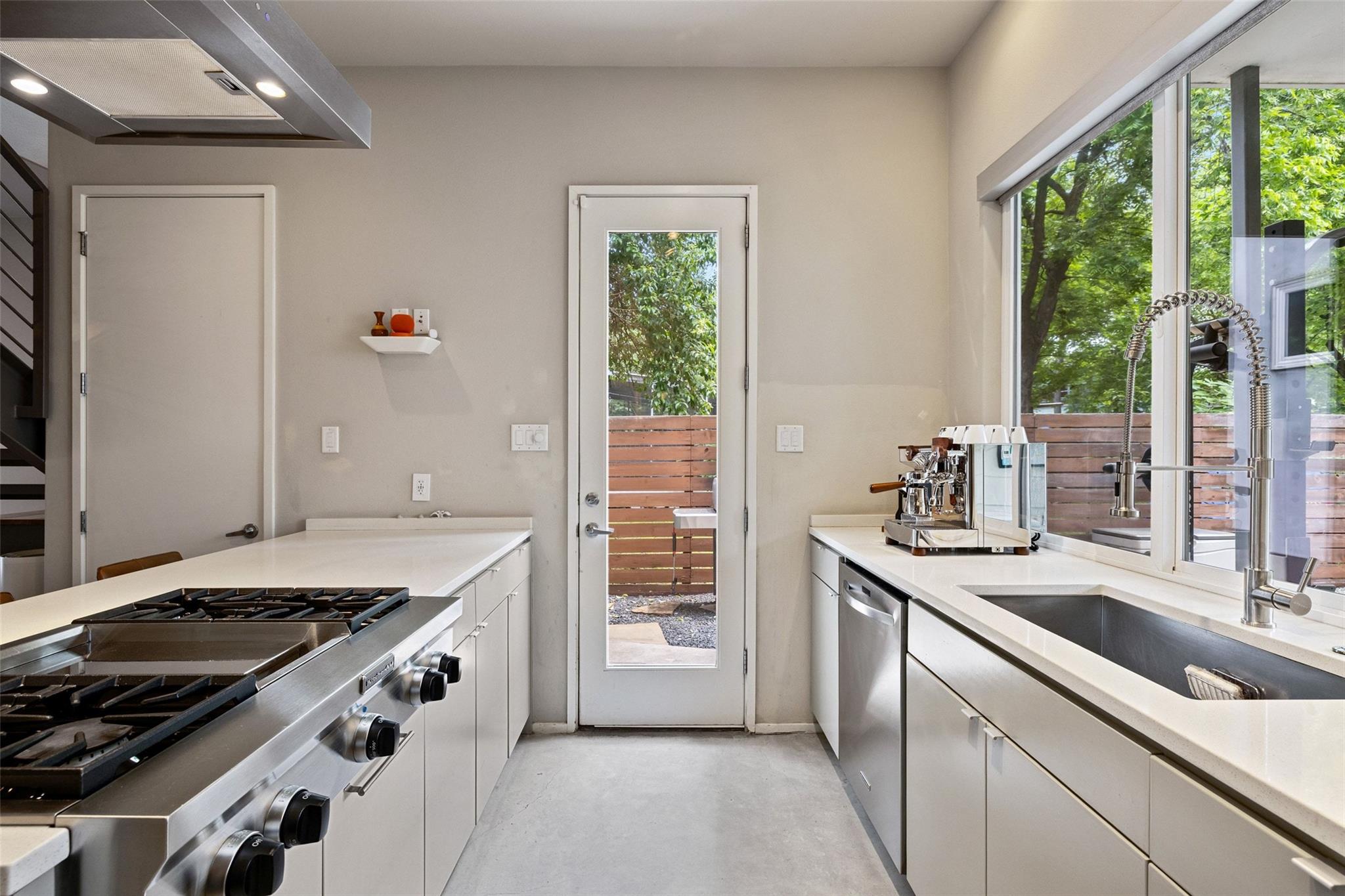 613 W Annie St # A, Austin, TX 78704