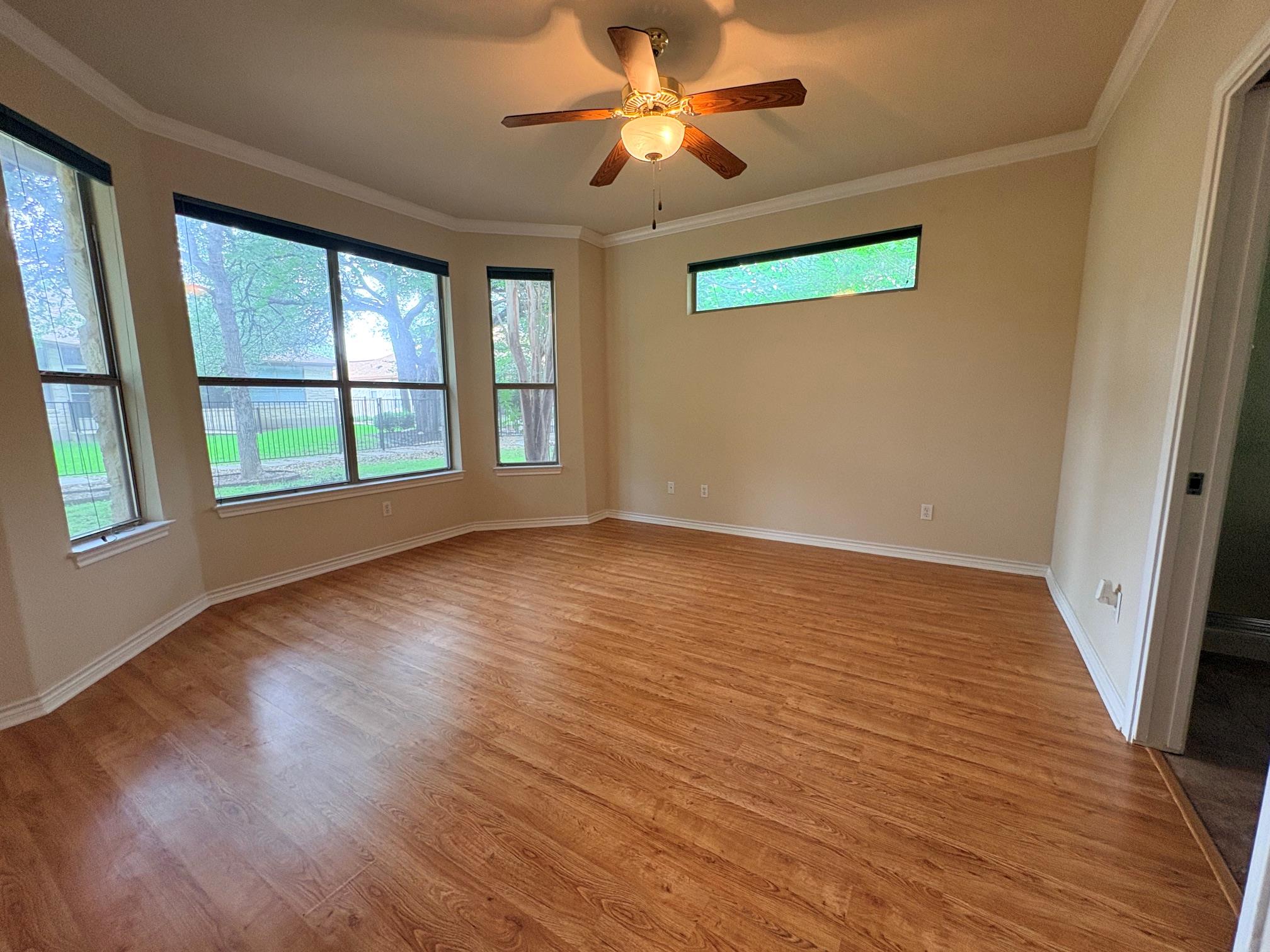 715 Enchanted Rock Trl, Georgetown, TX 78633