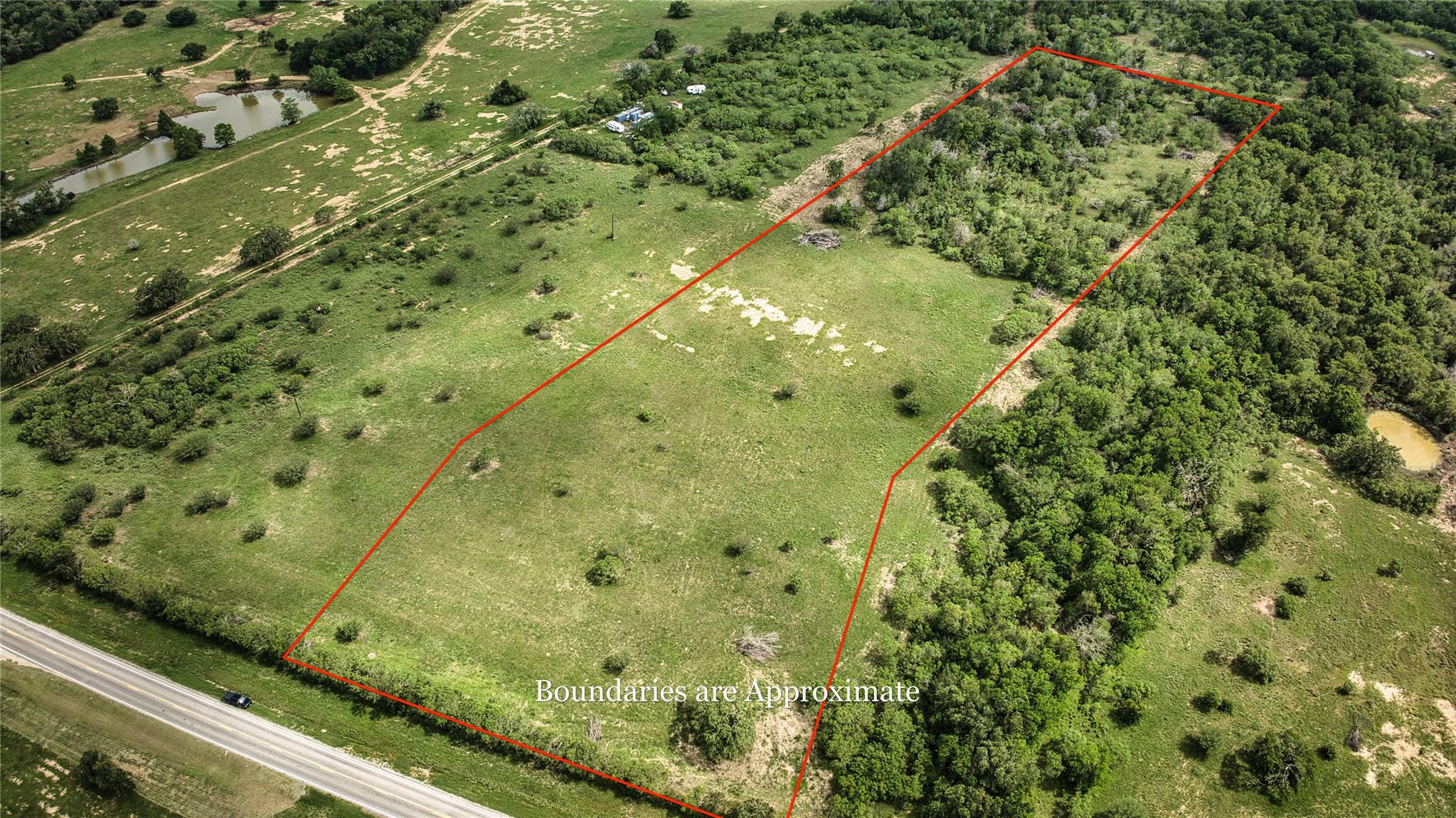 9216 Fm 713, Dale, TX 78616