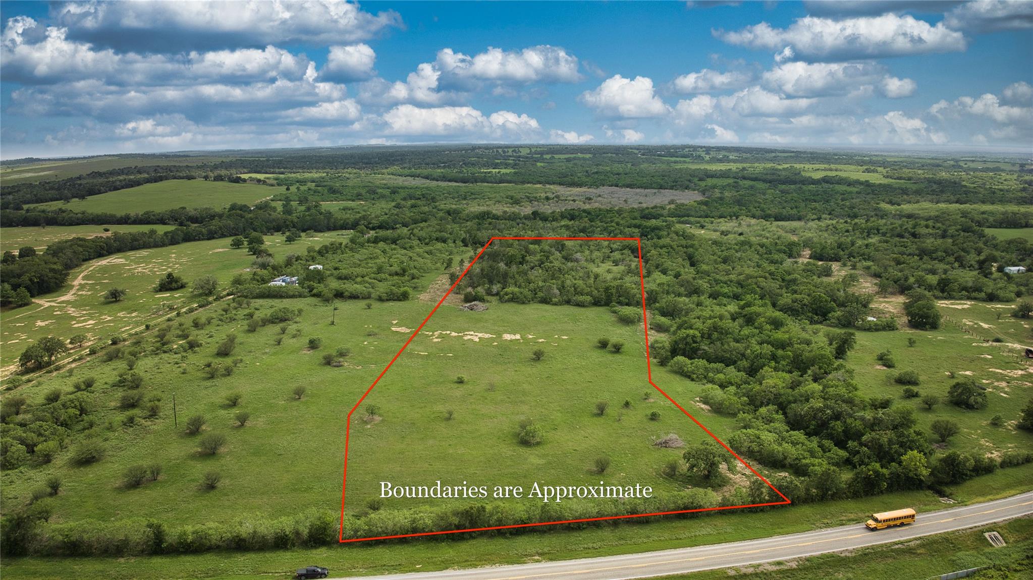 9216 Fm 713, Dale, TX 78616