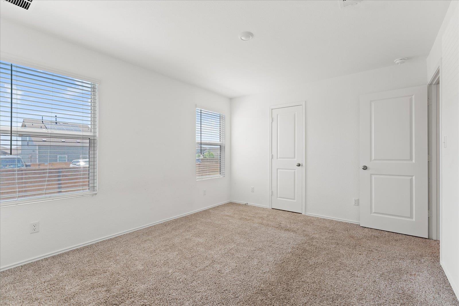 905 Powell St, Kyle, TX 78640