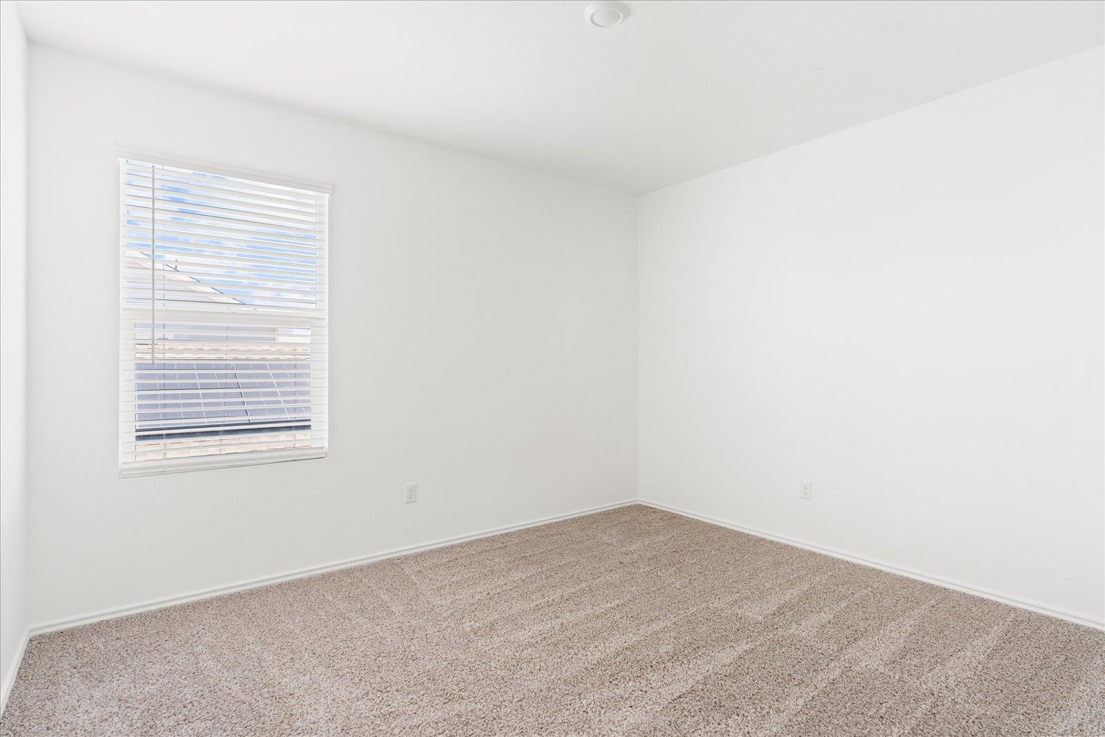 905 Powell St, Kyle, TX 78640