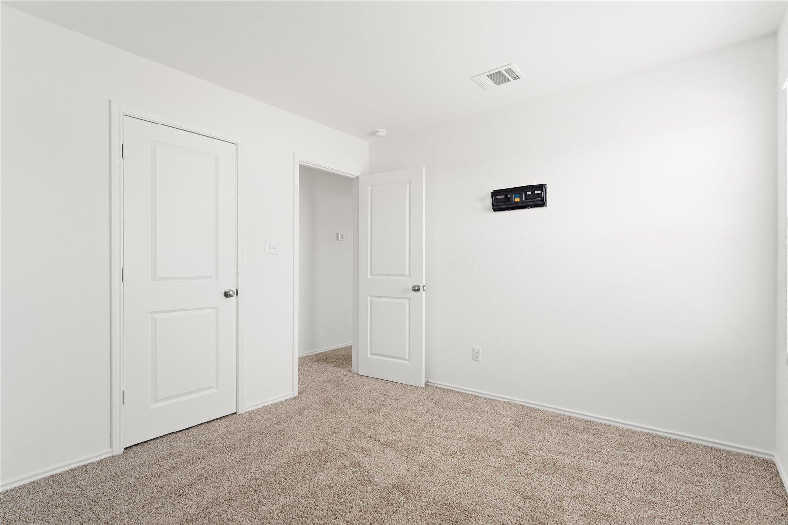 905 Powell St, Kyle, TX 78640