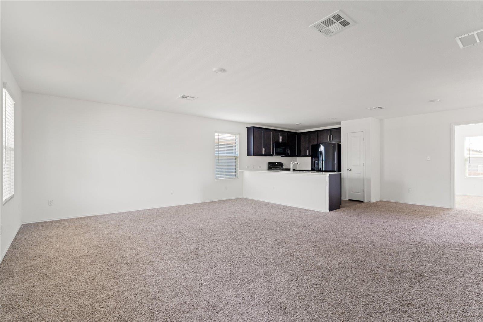 905 Powell St, Kyle, TX 78640