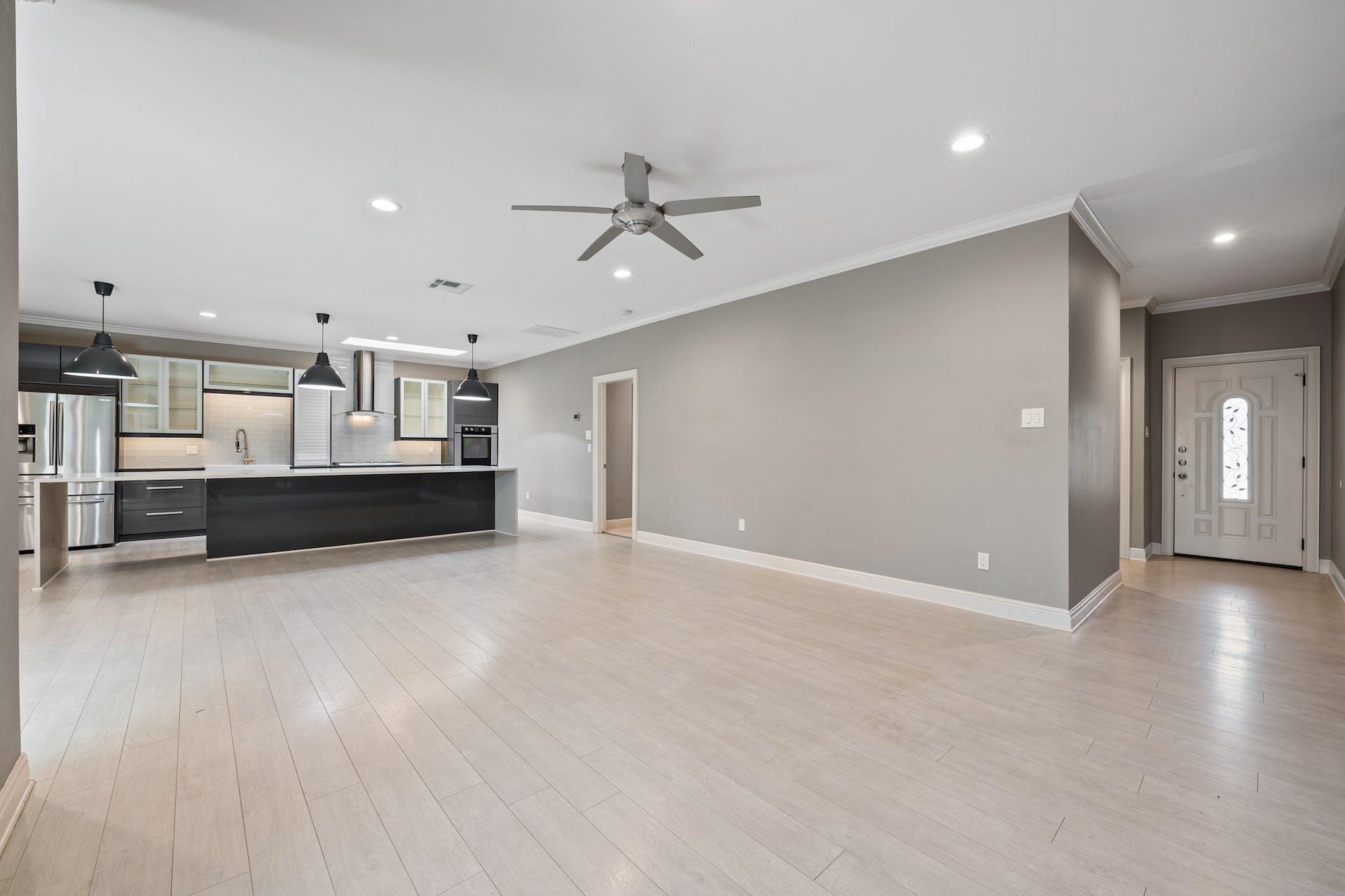 5703 Eagle Clfs, Austin, TX 78731