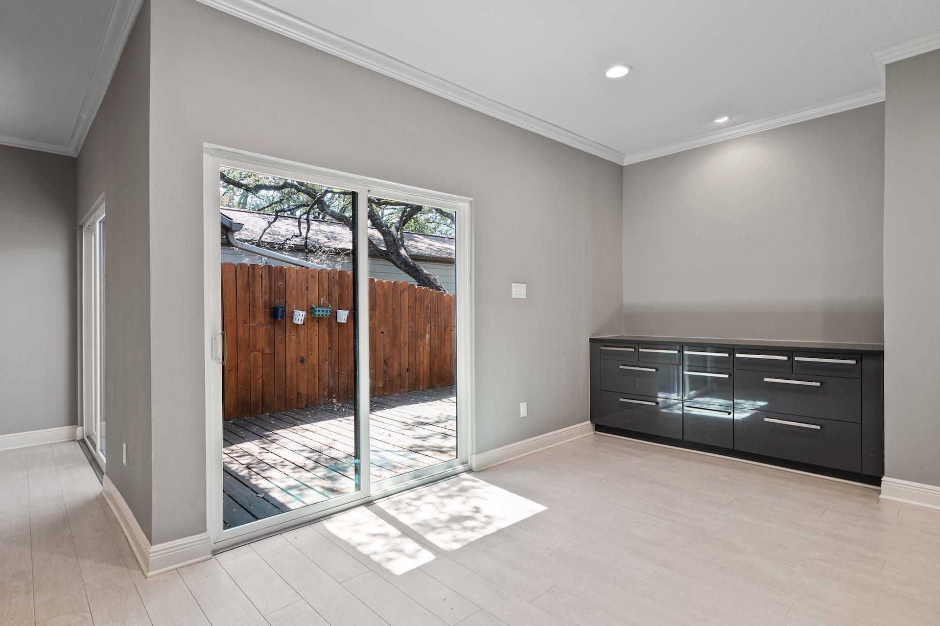 5703 Eagle Clfs, Austin, TX 78731
