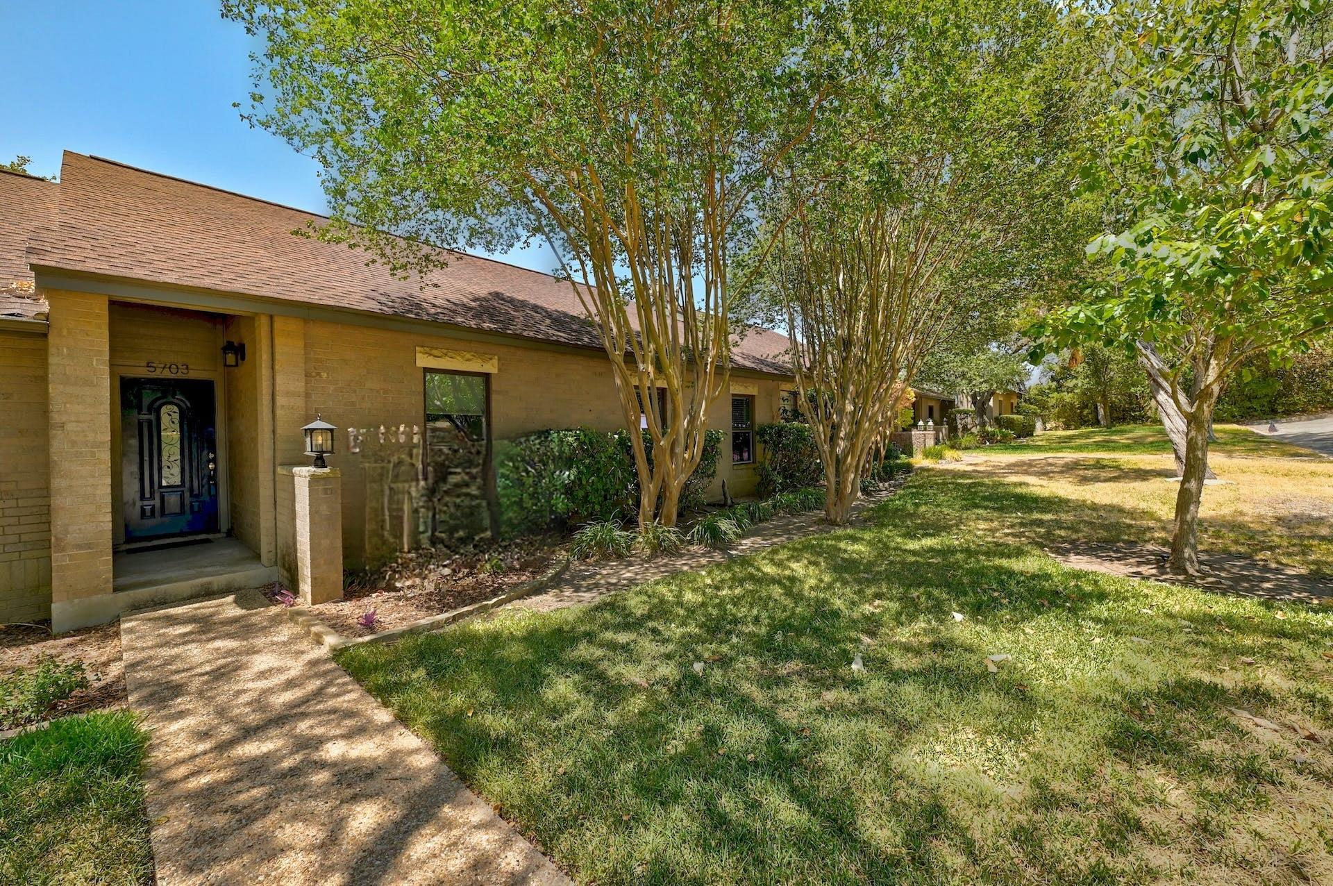 5703 Eagle Clfs, Austin, TX 78731