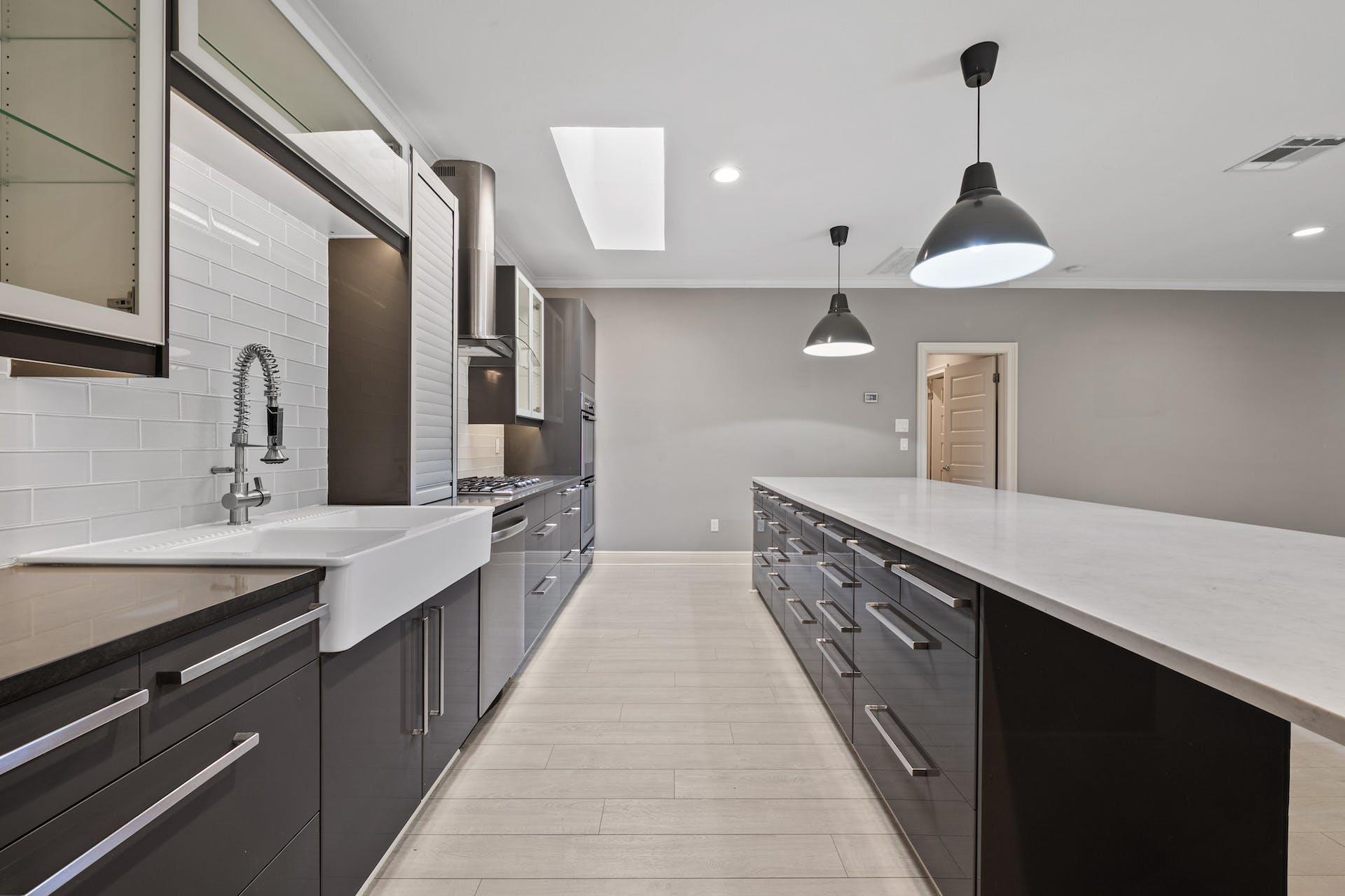 5703 Eagle Clfs, Austin, TX 78731