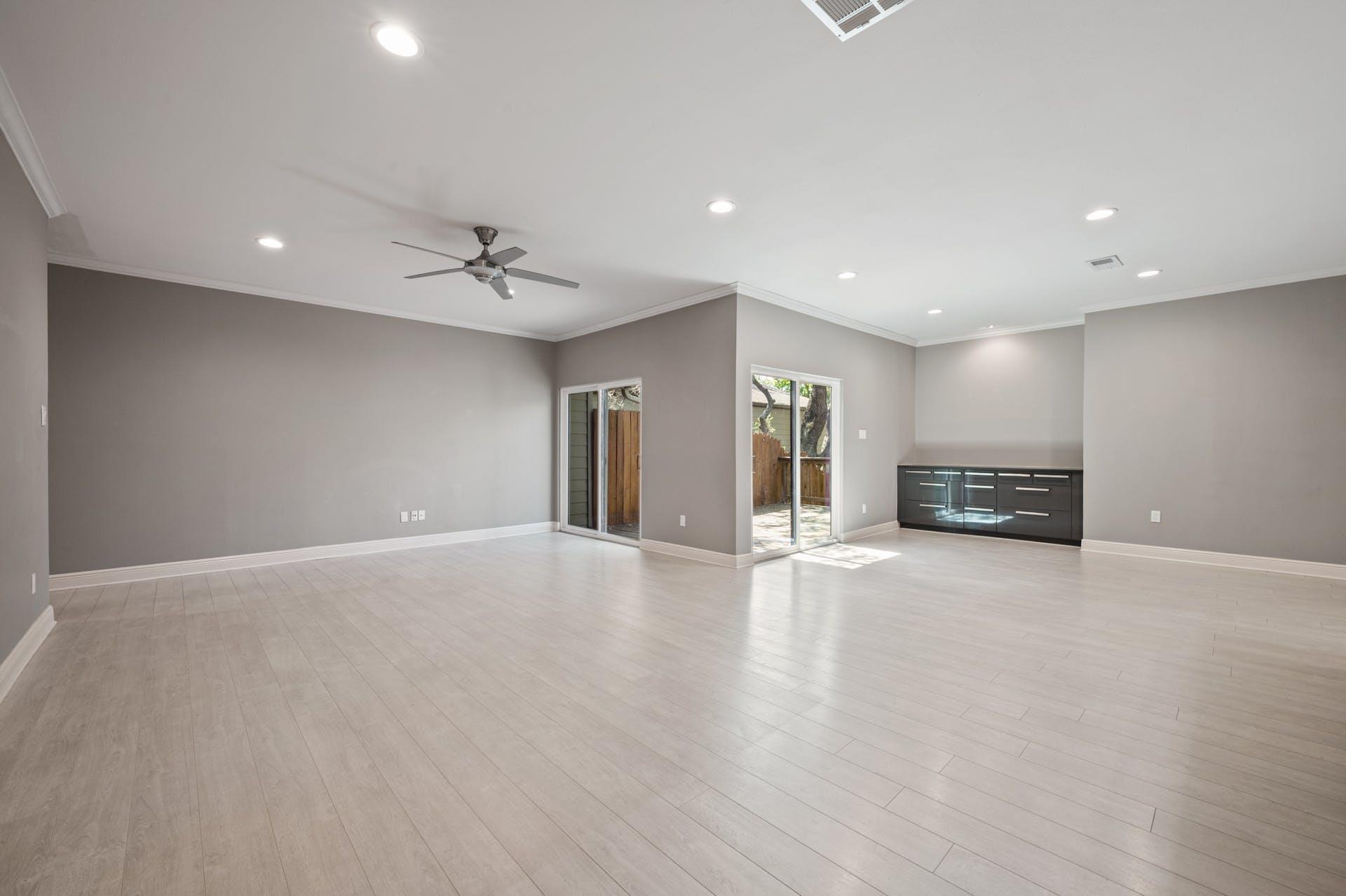 5703 Eagle Clfs, Austin, TX 78731