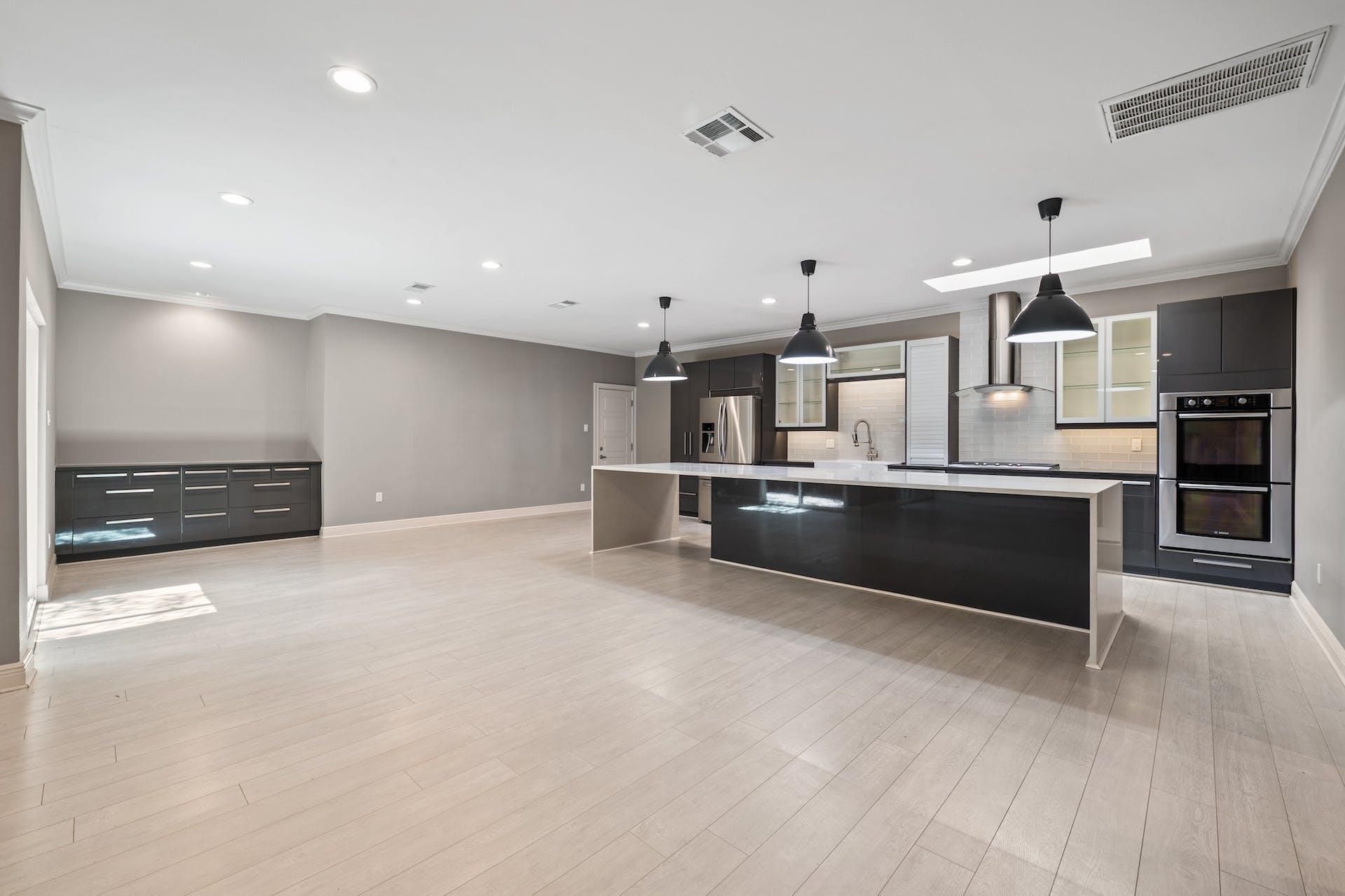 5703 Eagle Clfs, Austin, TX 78731