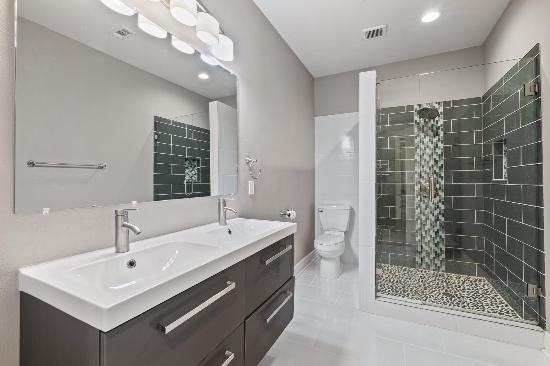 5703 Eagle Clfs, Austin, TX 78731