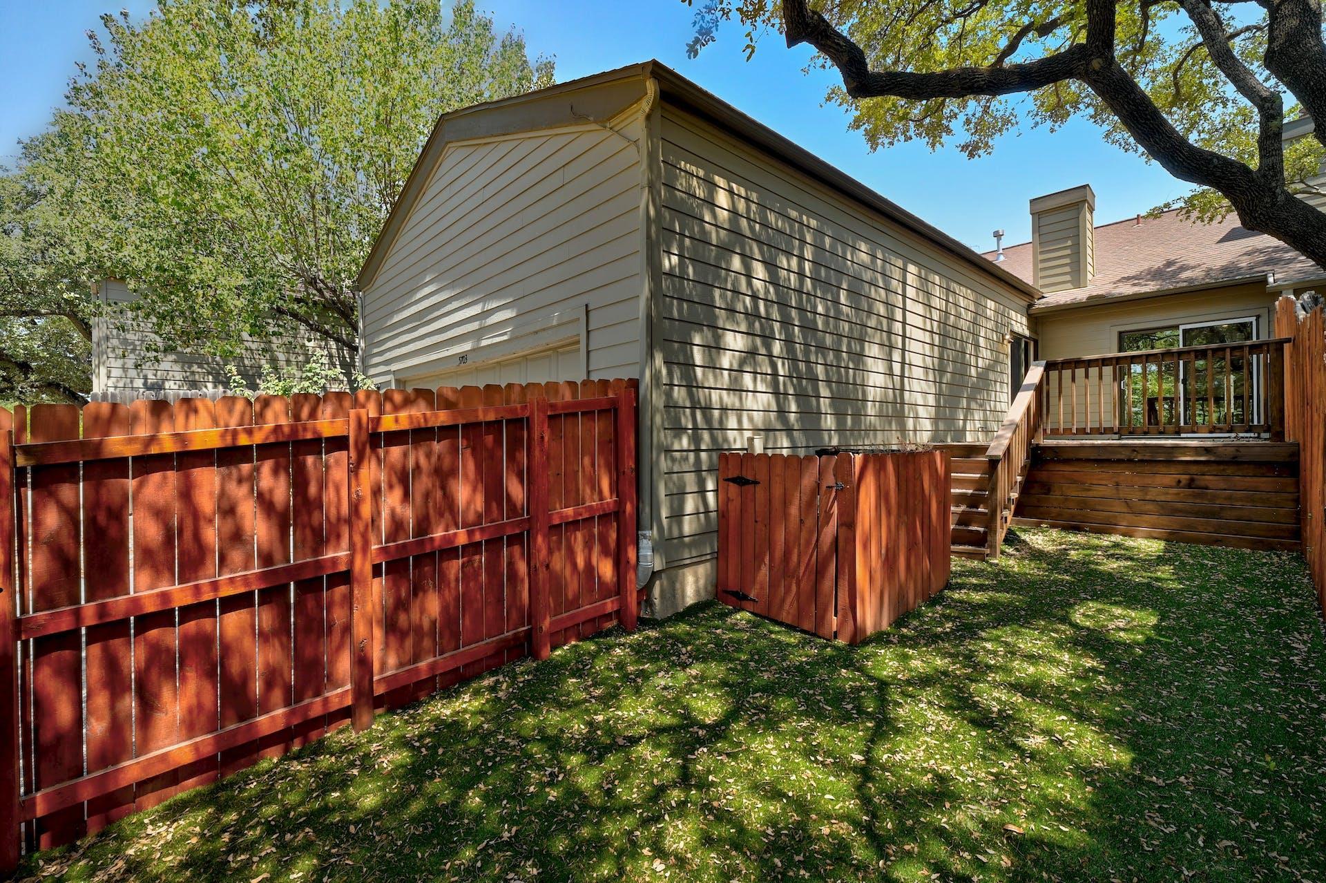 5703 Eagle Clfs, Austin, TX 78731